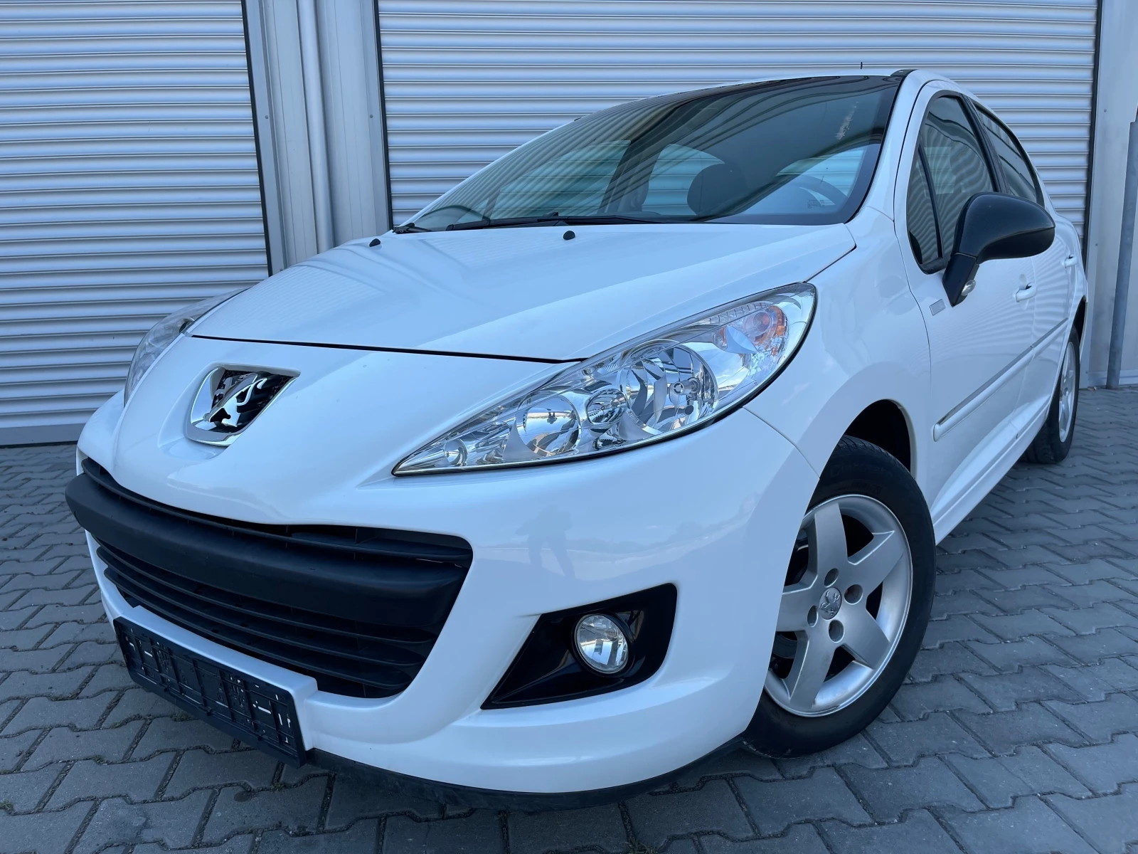 Peugeot 207 1, 4hdi 68к.с., евро 5, климатик, 5вр., хеч, борд, - [1] 