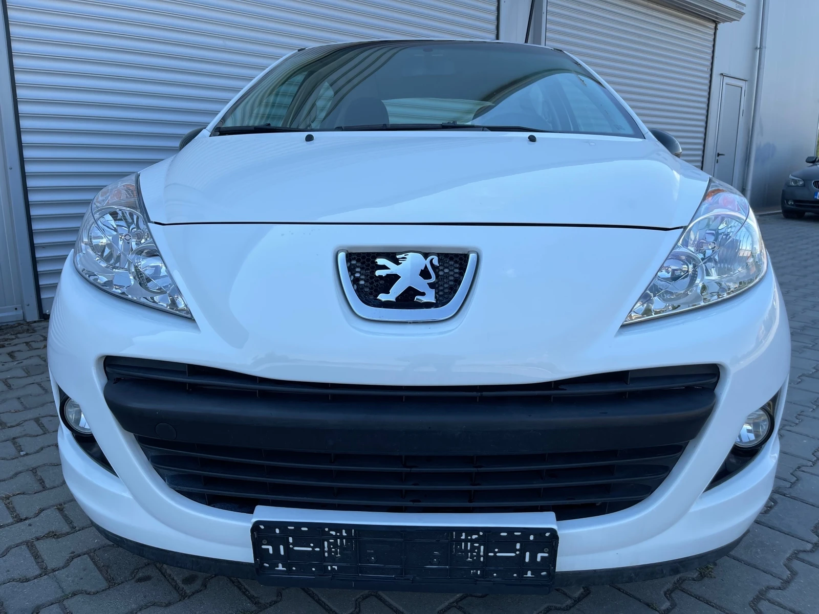 Peugeot 207 1, 4hdi 68к.с., евро 5, климатик, 5вр., хеч, борд, - изображение 2