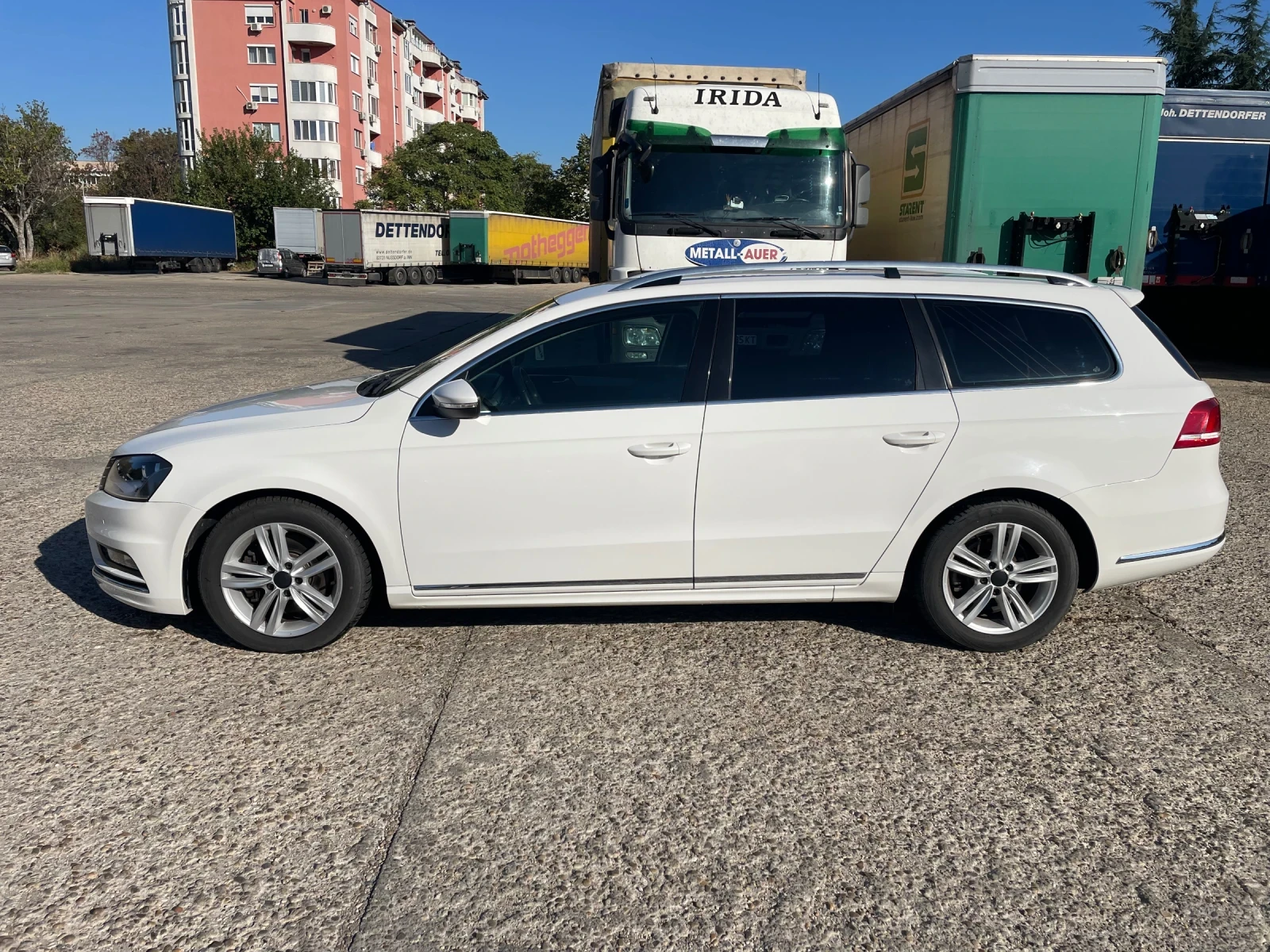 VW Passat R-line 2.0 TDI 140кс - изображение 3