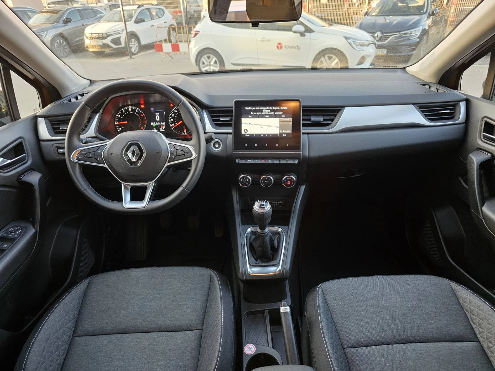 Renault Captur 1.0 TCe 90 - изображение 7