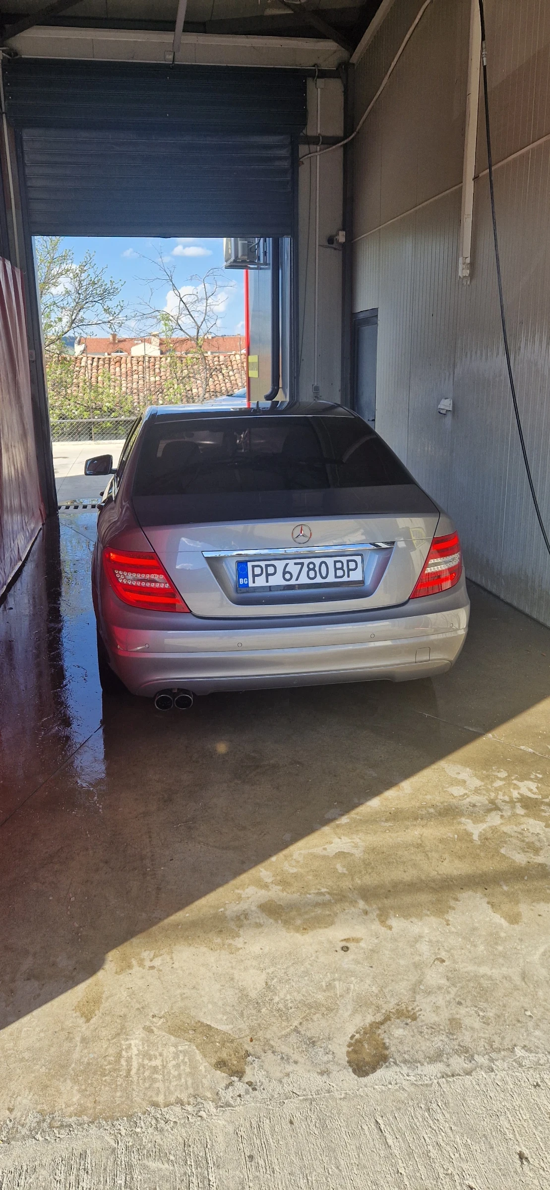 Mercedes-Benz C 180  - изображение 2