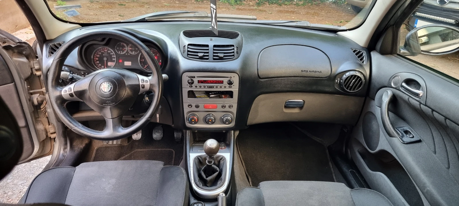 Alfa Romeo 147 1.9 JTD - изображение 7