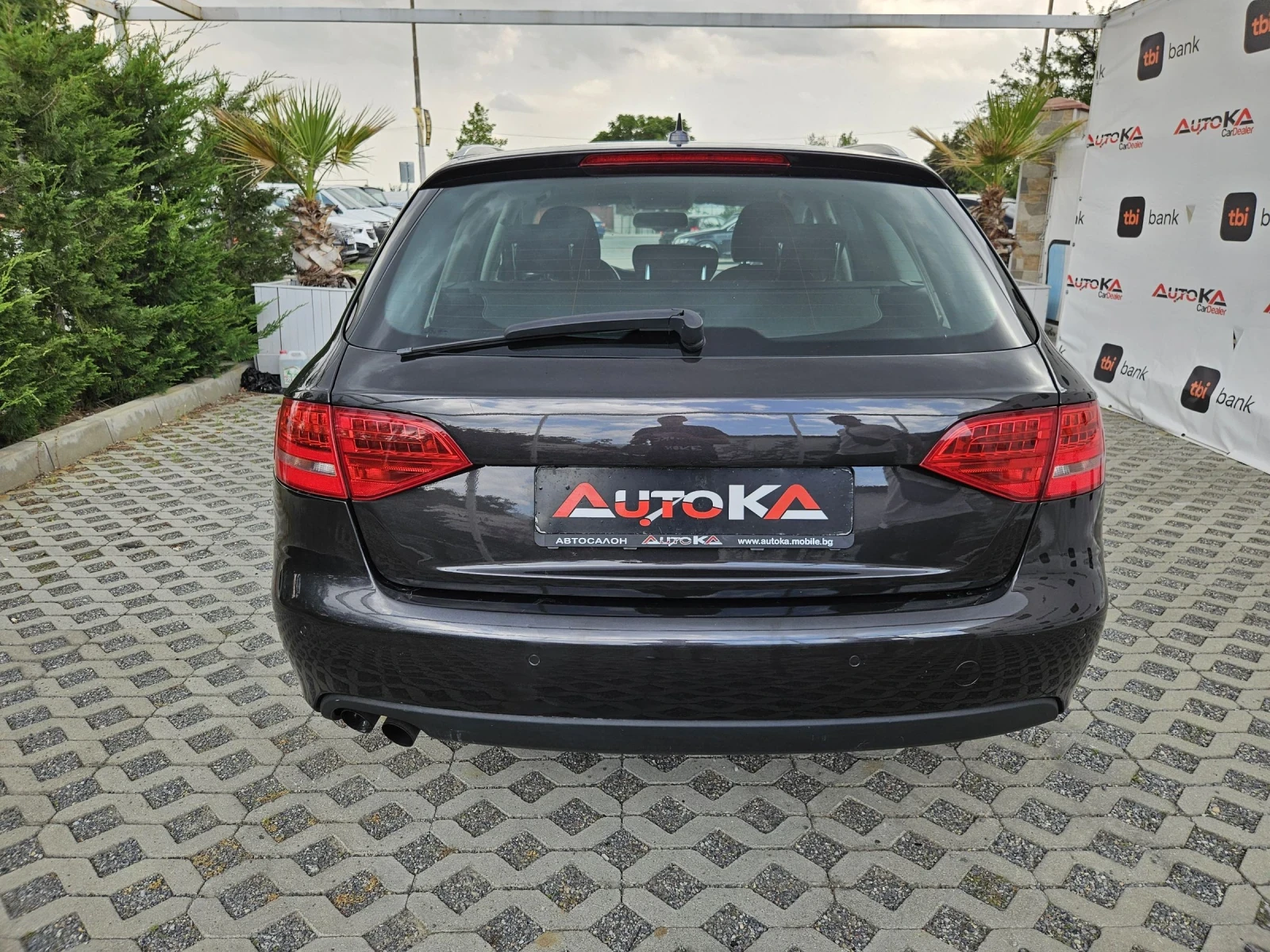 Audi A4 2.0TDI-143КС= АВТОМАТ= LED= EURO 5A - изображение 4