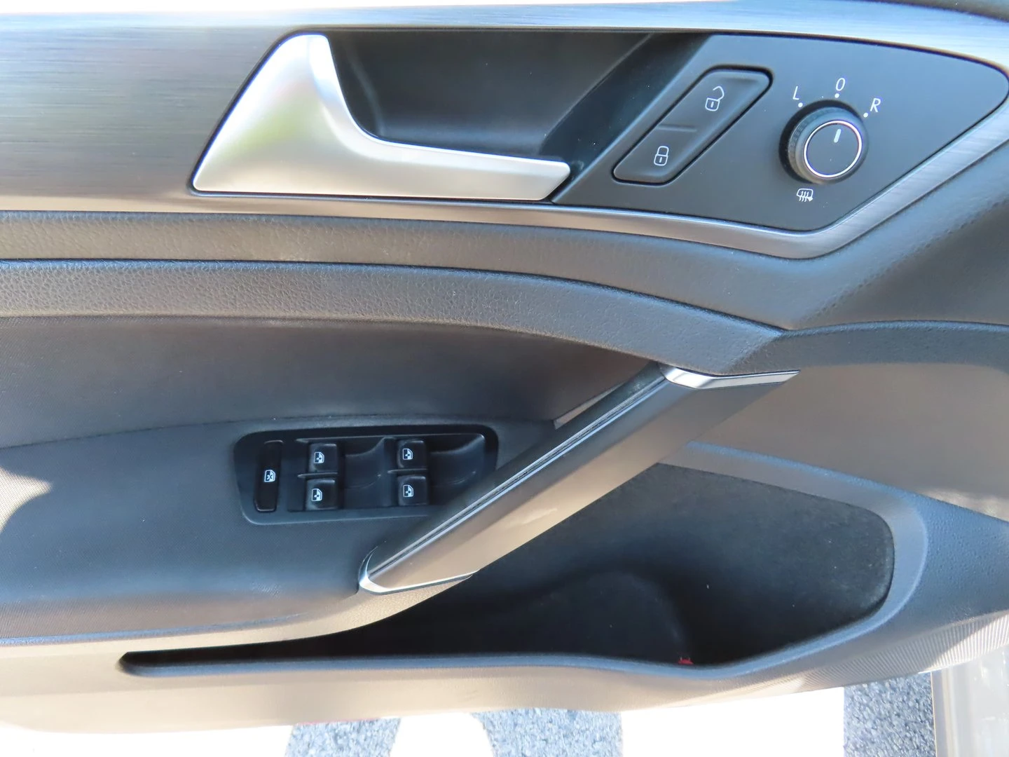 VW Golf Variant Comfortline 1.5TSI EVO BMT - изображение 10