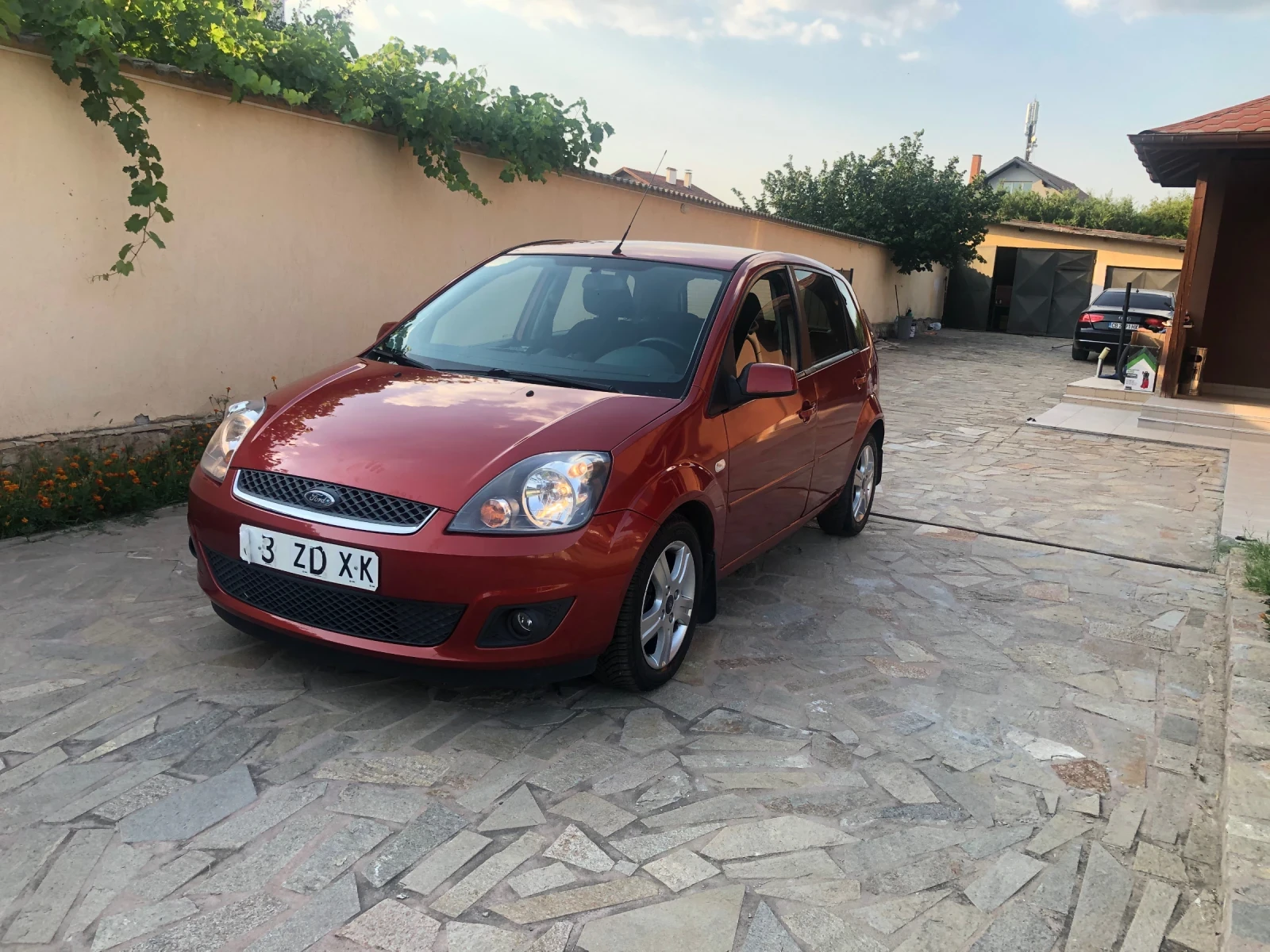 Ford Fiesta 1.6 100к.с. Автоматик. - изображение 3