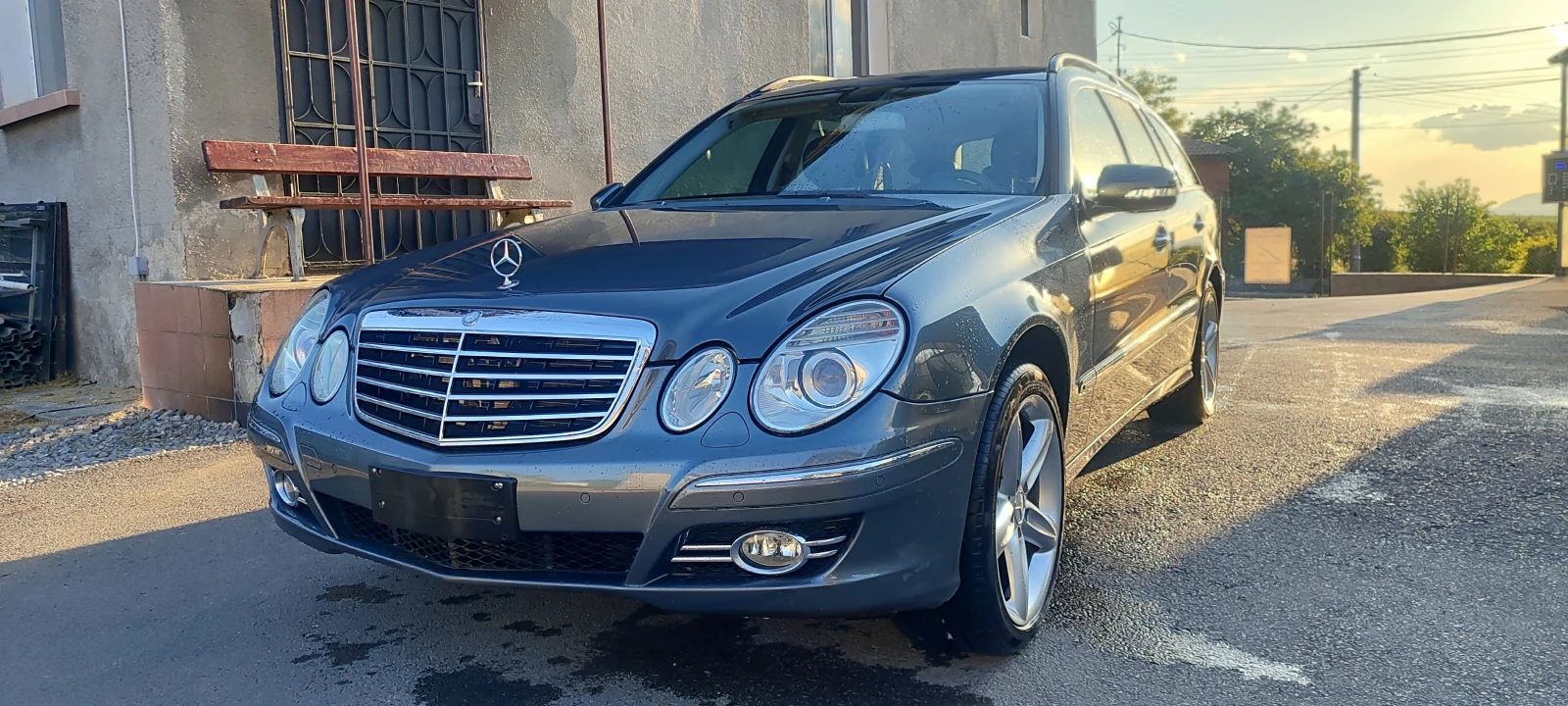 Mercedes-Benz E 320 CDI EVO | Mobile.bg   1