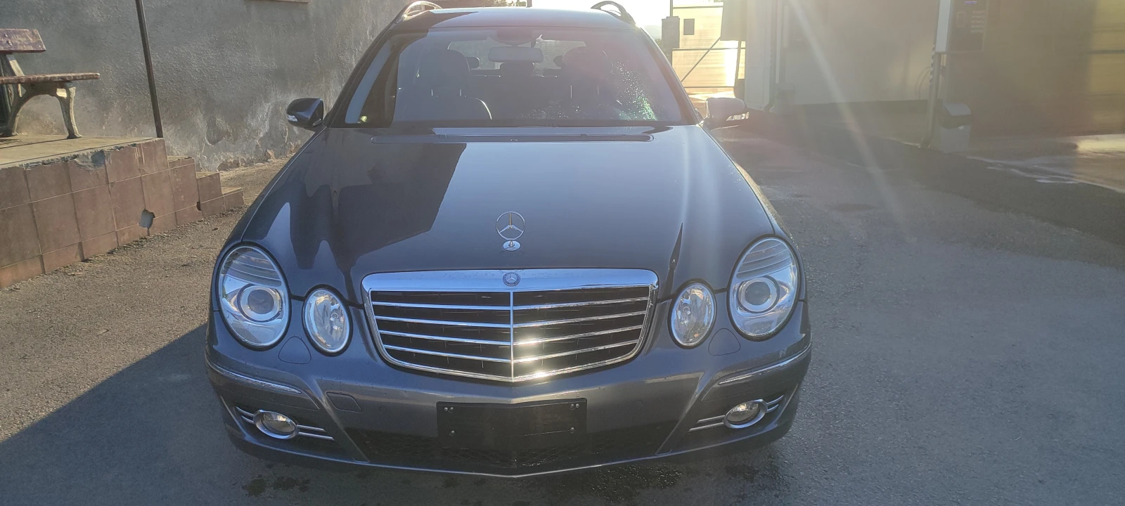 Mercedes-Benz E 320 CDI EVO - изображение 6