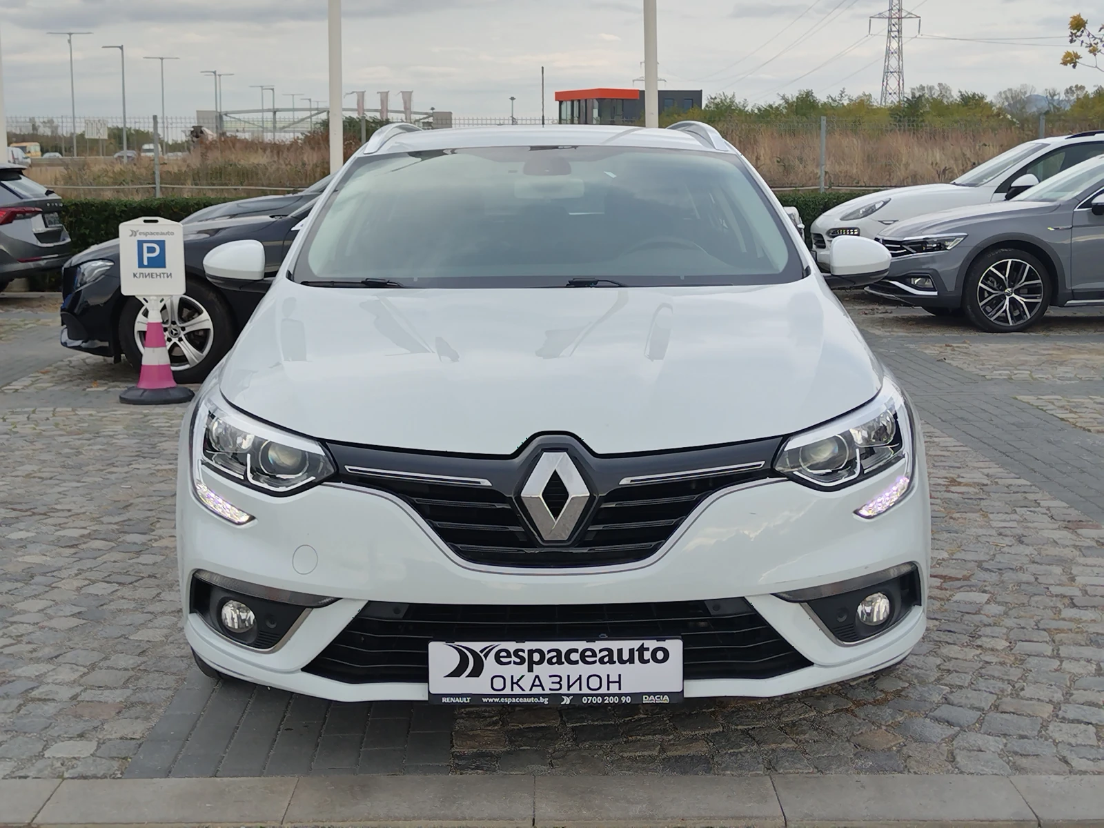 Renault Megane 1.5dCi/115к.с/ZEN - изображение 2