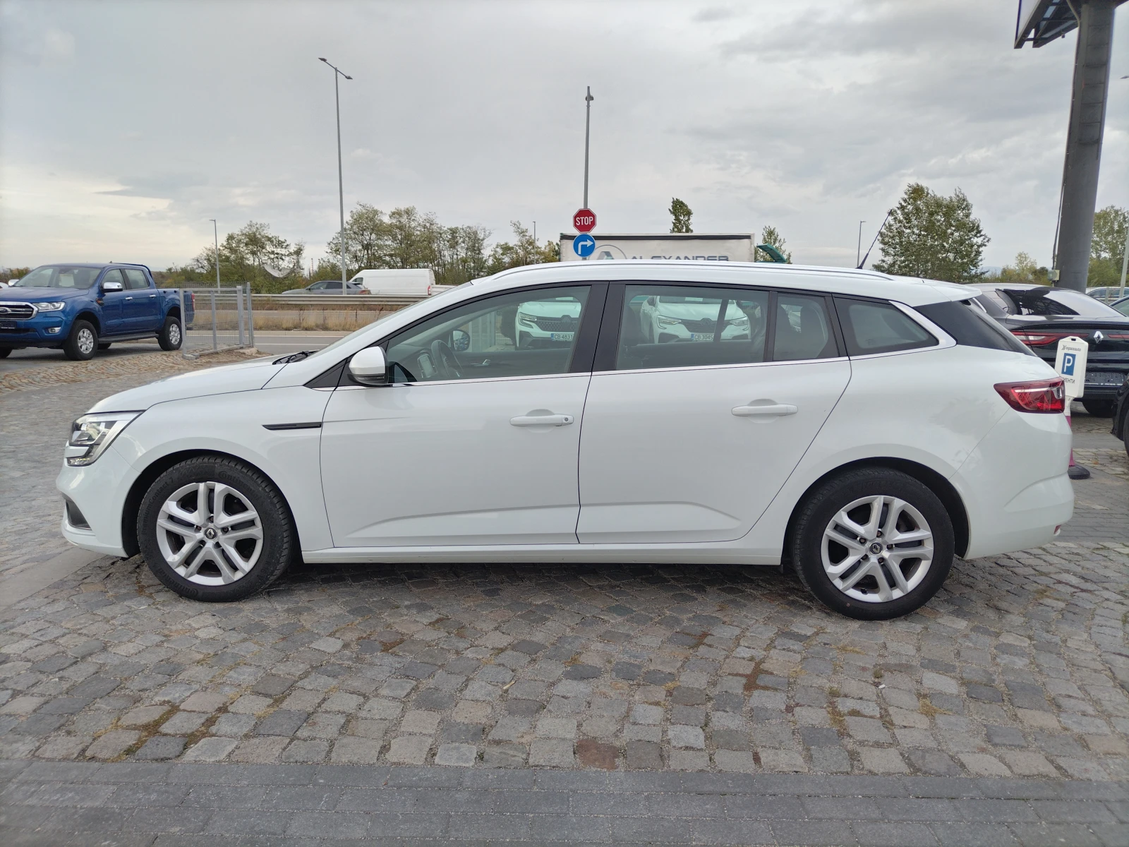 Renault Megane 1.5dCi/115к.с/ZEN - изображение 4