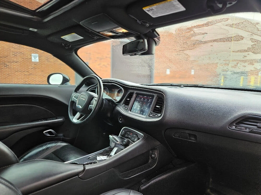 Dodge Challenger КОЖА* ПАНОРАМА* НАВИ - изображение 7