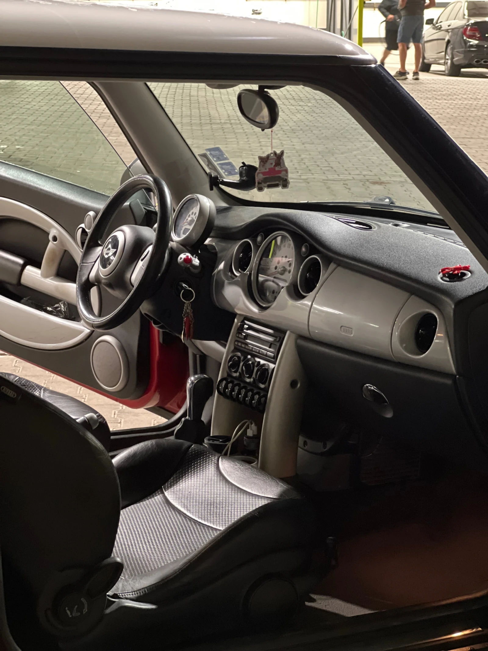 Mini One Mini Cooper One 1.6 116 �.� ��������� | Mobile.bg � ����������� 9