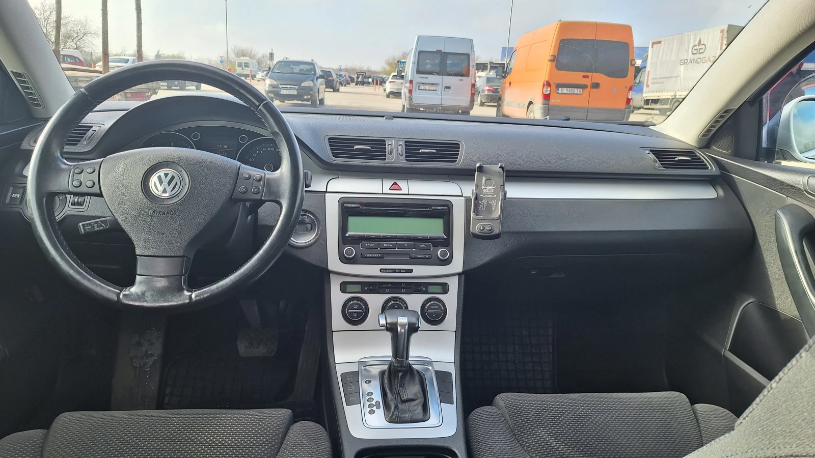 VW Passat 2.0 TDI - изображение 9