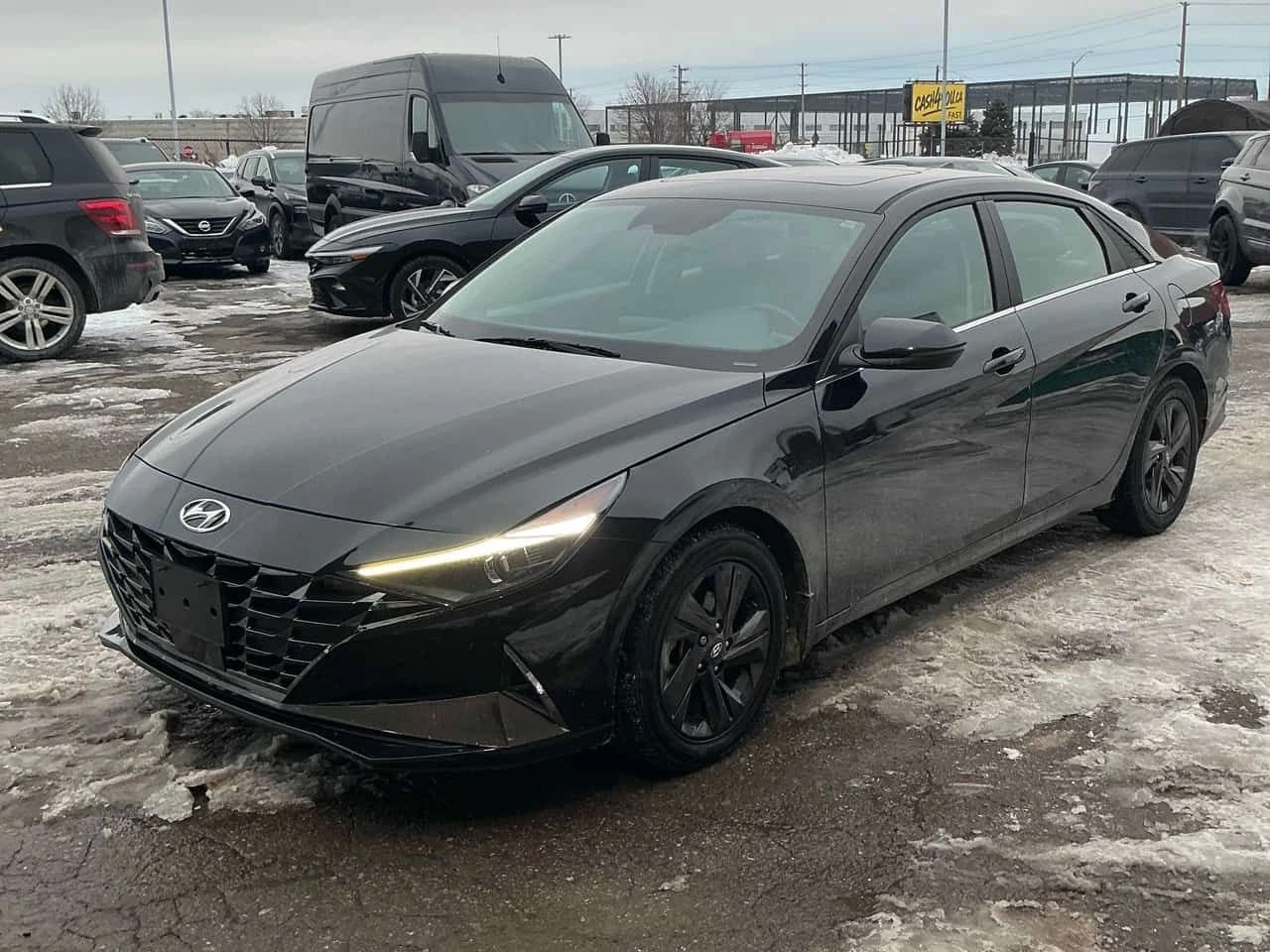 Hyundai Elantra Ultimate  CARFAX | Mobile.bg � ����������� 12