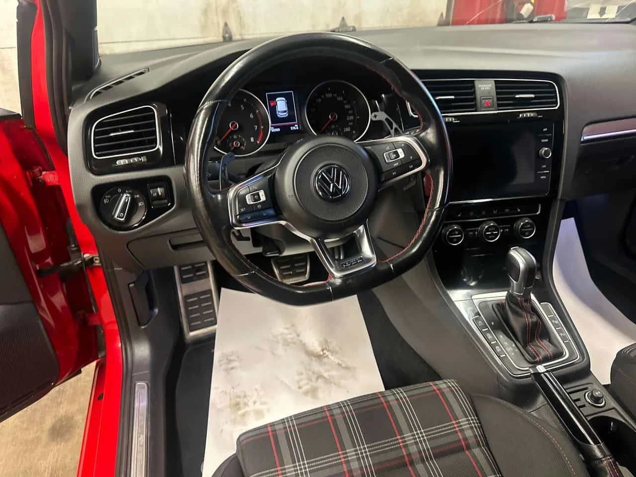 VW Golf * Auto * GTI* 2 КЛЮЧА* ПОДГРЕВ* KEYLESS*  - изображение 5