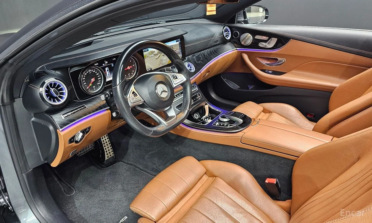Mercedes-Benz E 220 d* COUPE* AMG* HEAD-UP* AMBIENT* ПАНОРАМА* КАМЕРА, снимка 10 - Автомобили и джипове - 54623327