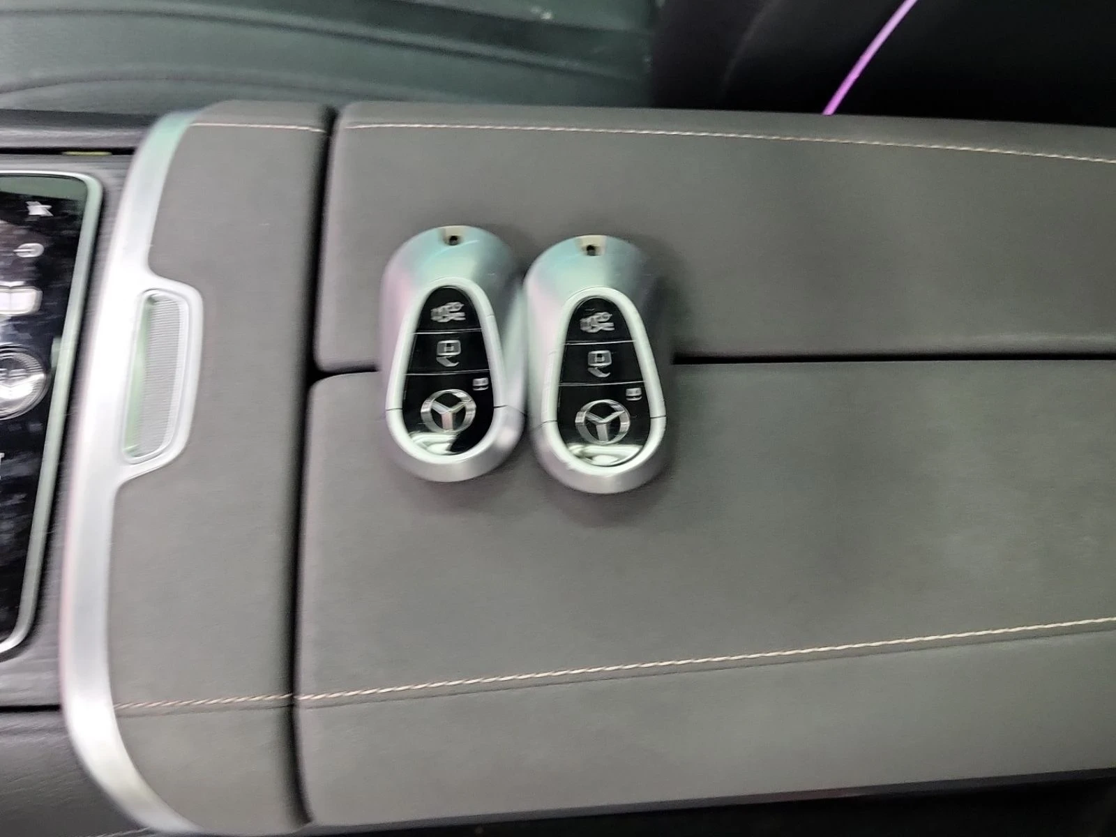 Mercedes-Benz EQS 450 AMG* 4Matic* Distronic* 360* Hyperscreen* Burm, снимка 14 - Автомобили и джипове - 54750151