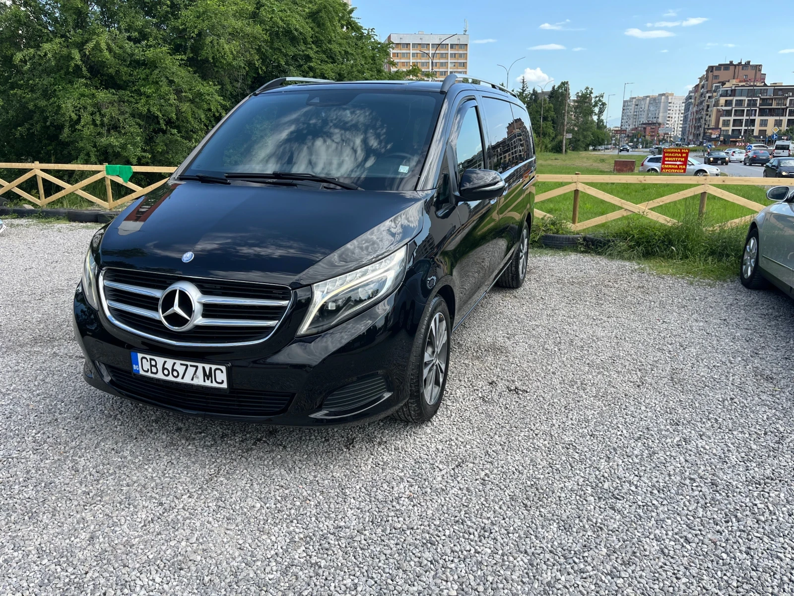 Mercedes-Benz V 300 V250 4Matic, снимка 2 - Автомобили и джипове - 54973511