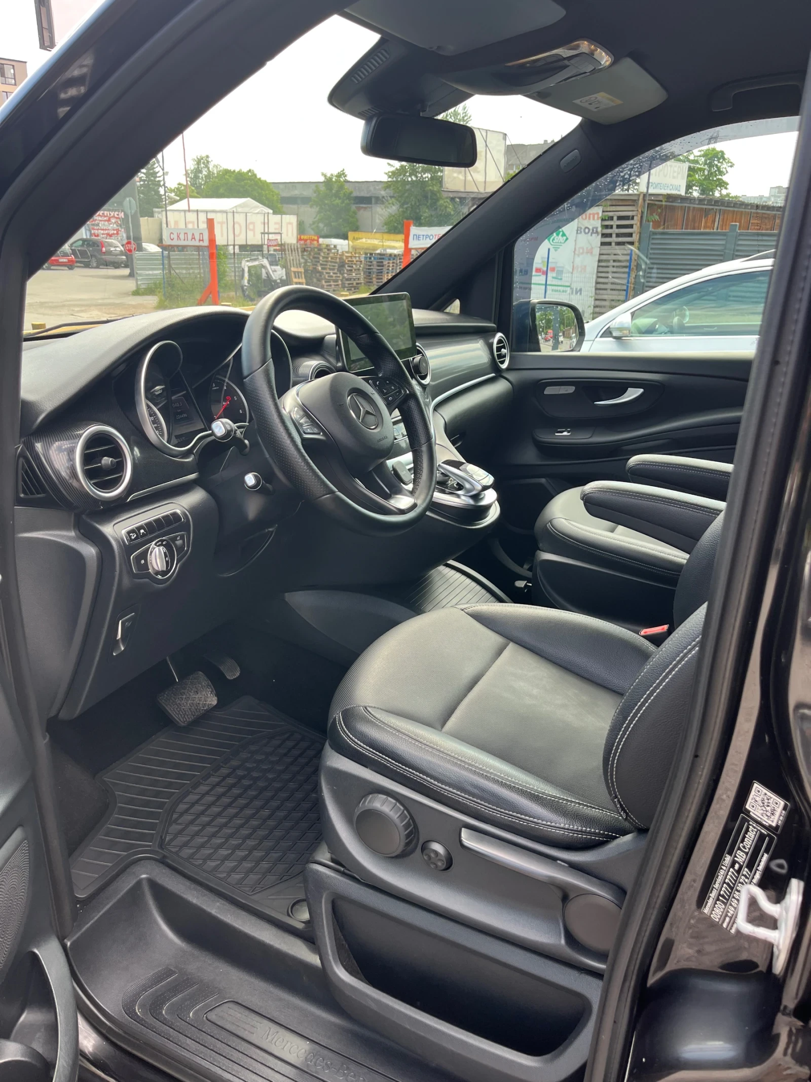 Mercedes-Benz V 300 V250 4Matic, снимка 8 - Автомобили и джипове - 54973511
