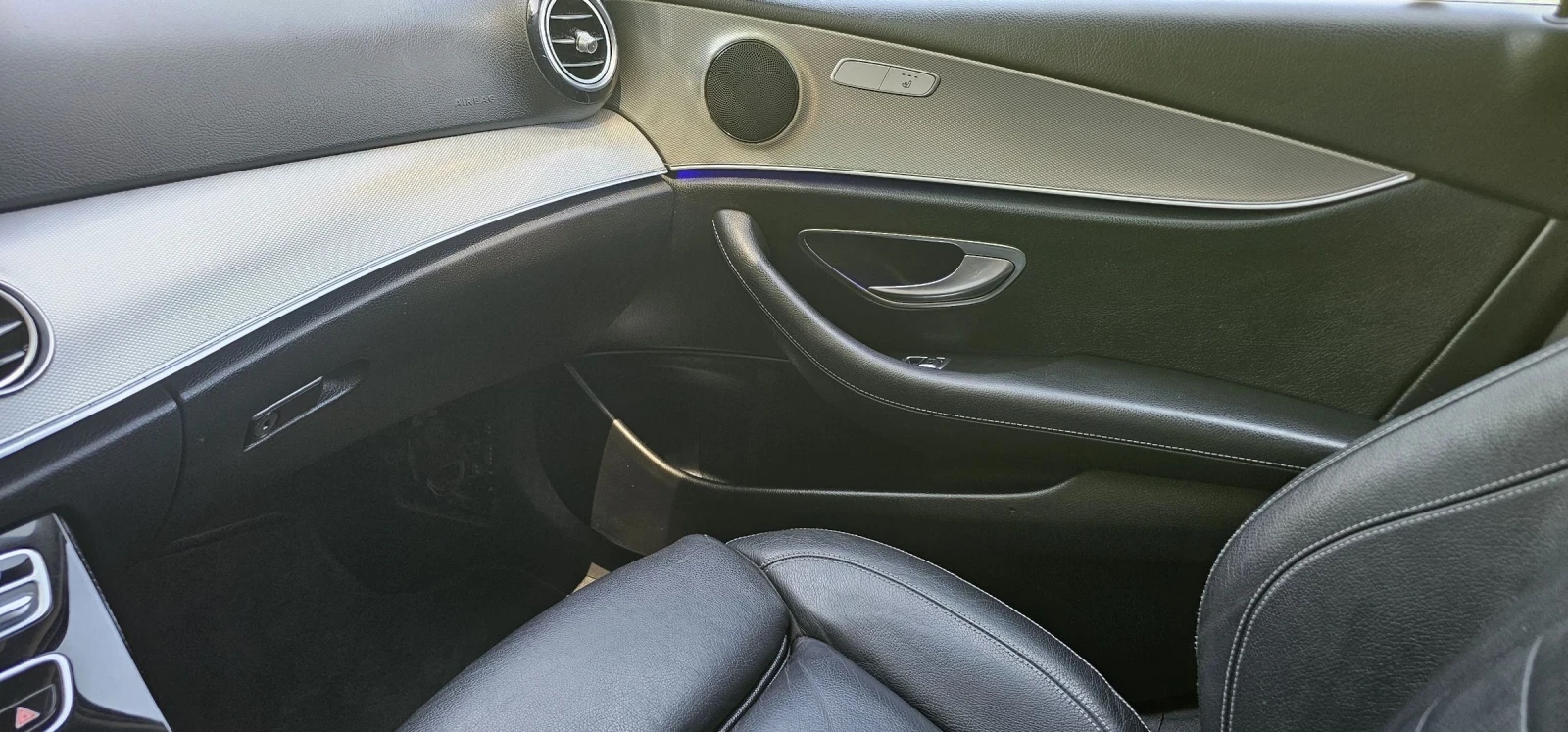 Mercedes-Benz E 220 220 AVANGARDE 360 KAMERA Multibeam Germany , снимка 11 - Автомобили и джипове - 54978363