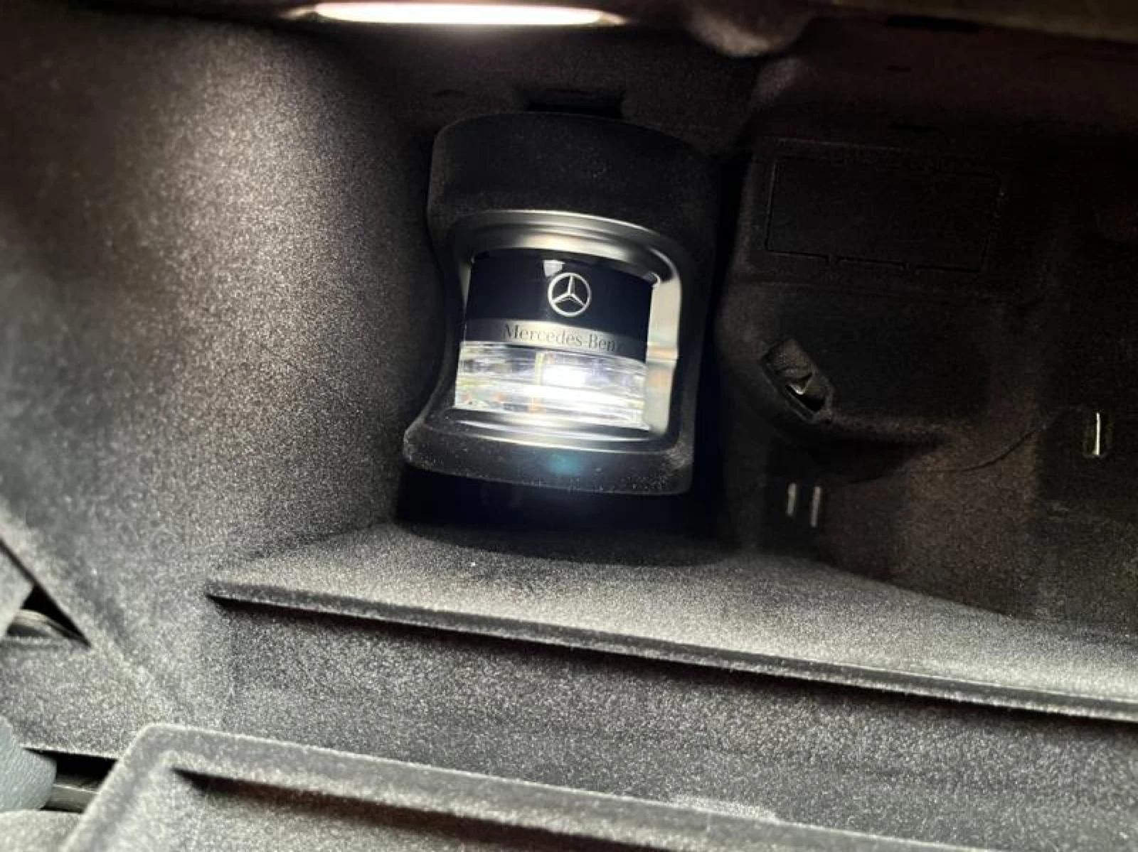 Mercedes-Benz EQS 580 AMG Line Full Европейска, снимка 13 - Автомобили и джипове - 55537308