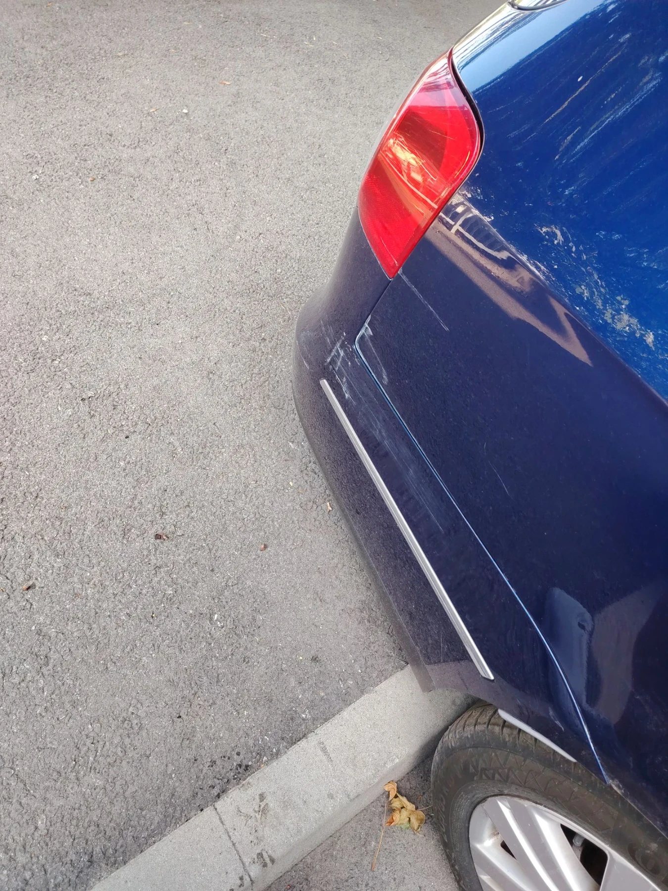 VW Passat, снимка 11 - Автомобили и джипове - 55617625