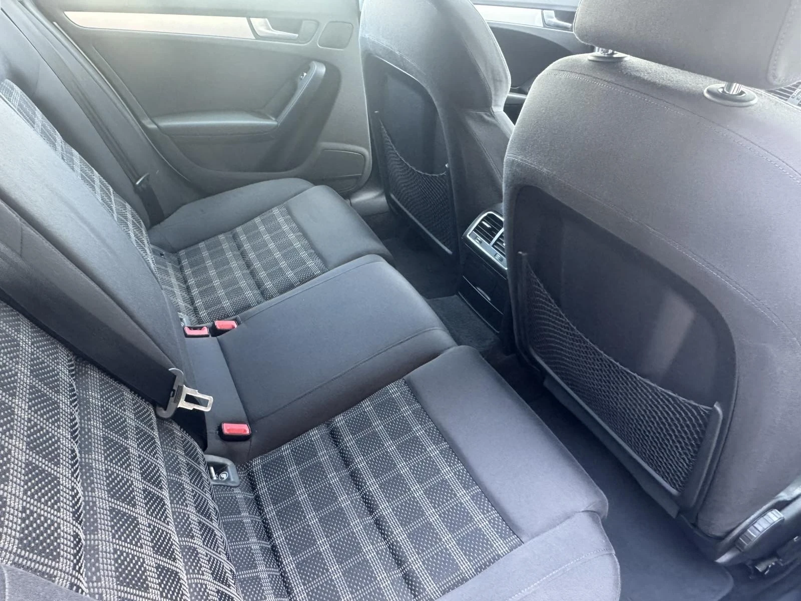 Audi A4, снимка 4 - Автомобили и джипове - 55984756