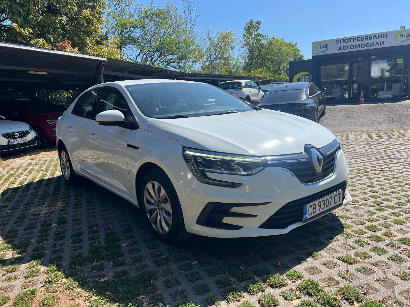 Renault Megane Tce 115 k.с 6МТ , снимка 7 - Автомобили и джипове - 55987235