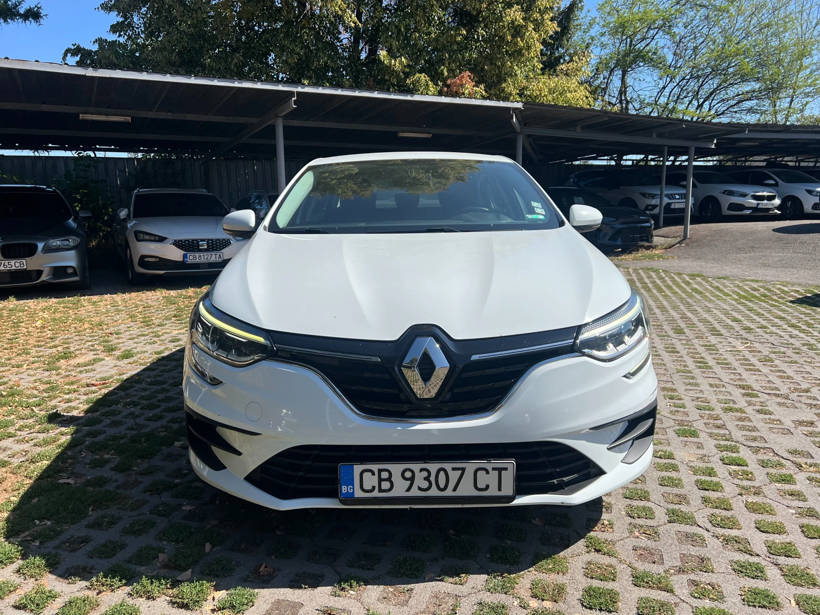 Renault Megane Tce 115 k.с 6МТ , снимка 2 - Автомобили и джипове - 55987235