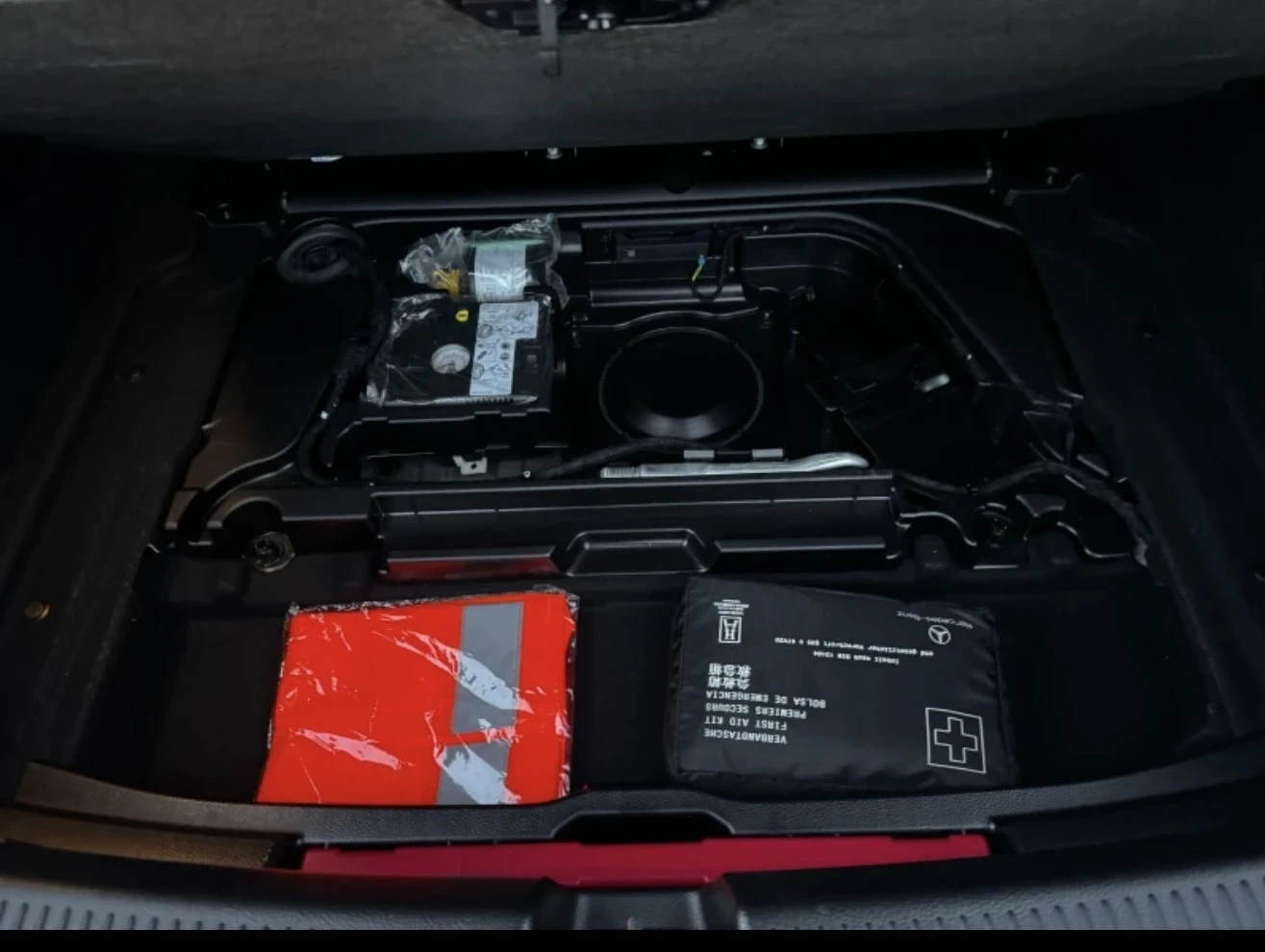 Mercedes-Benz A 180 AMG Line ������ ���� | Mobile.bg � ����������� 14