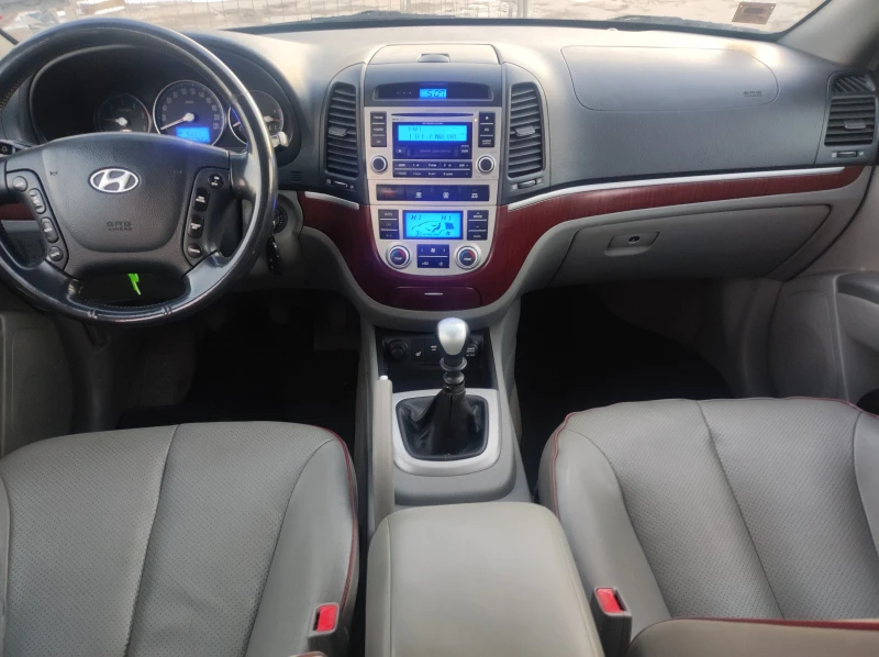 Hyundai Santa fe 2.2  crdi  4x4  7 местен, снимка 7 - Автомобили и джипове - 48560729