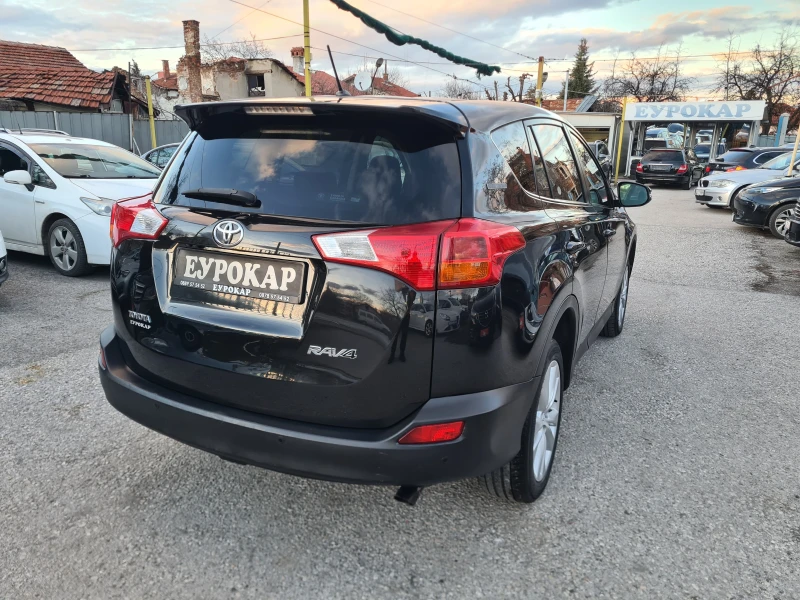 Toyota Rav4 2.2D-4x4- АВТОМАТ., снимка 4 - Автомобили и джипове - 53448084
