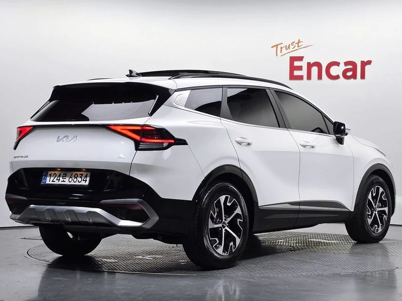 Kia Sportage Signature 4WD| 226к.с.| ВКЛ.ТЕХНОТЕСТ, снимка 2 - Автомобили и джипове - 55385426