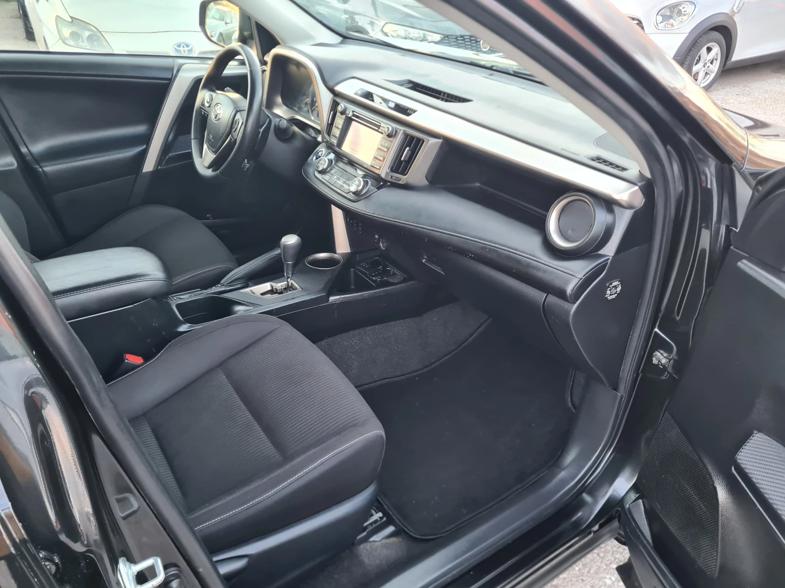 Toyota Rav4 2.2D-4x4- �������. | Mobile.bg � ����������� 14