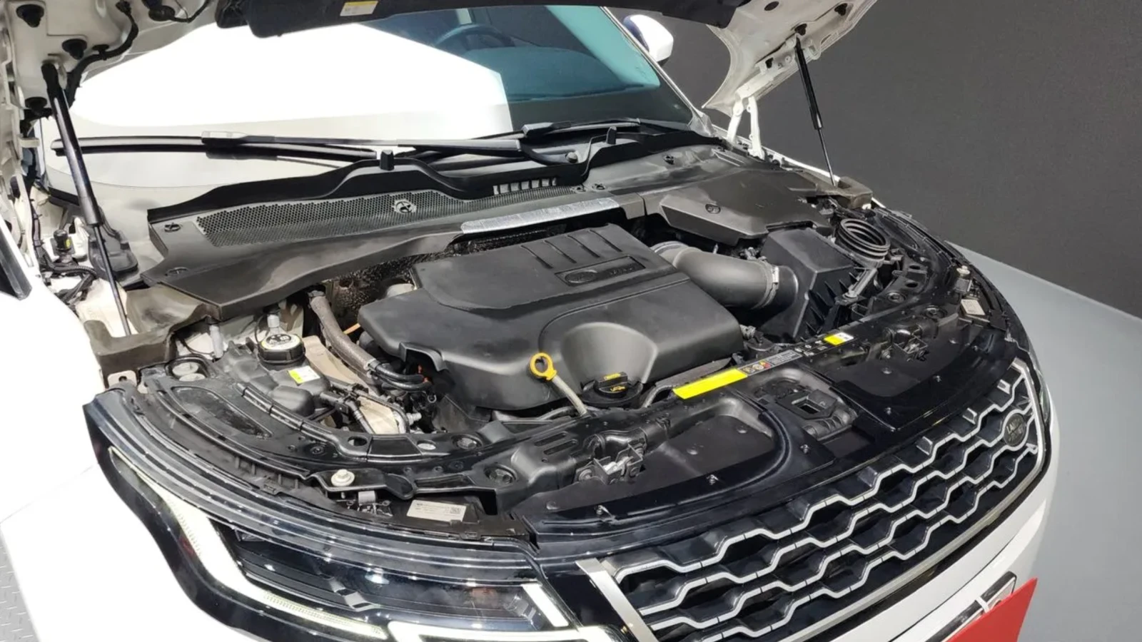 Land Rover Range Rover Evoque P250 SE | ПОДГРЕВ | ПАНОРАМА, снимка 5 - Автомобили и джипове - 54645444