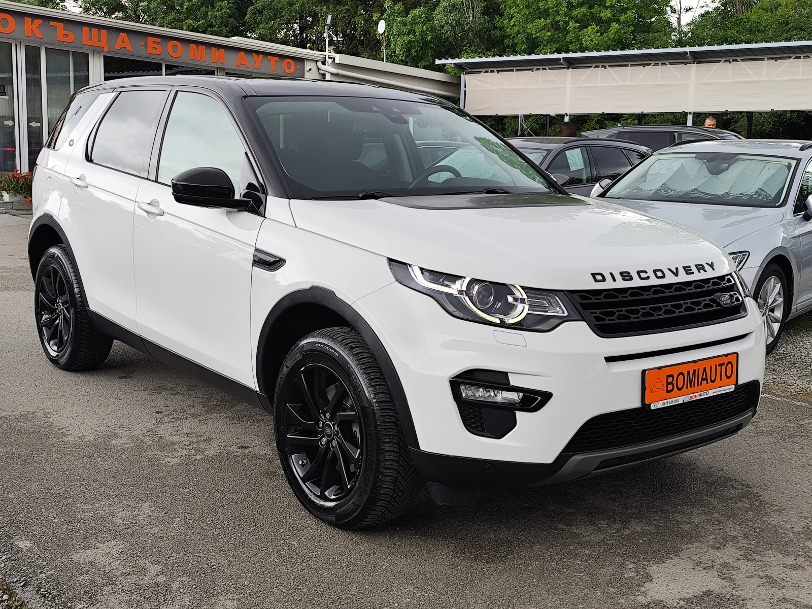 Land Rover Discovery 2.0TDi* SPORT* 4X4* ABTOMATИК* LED* КАМЕРА* NAVI* , снимка 3 - Автомобили и джипове - 54650711