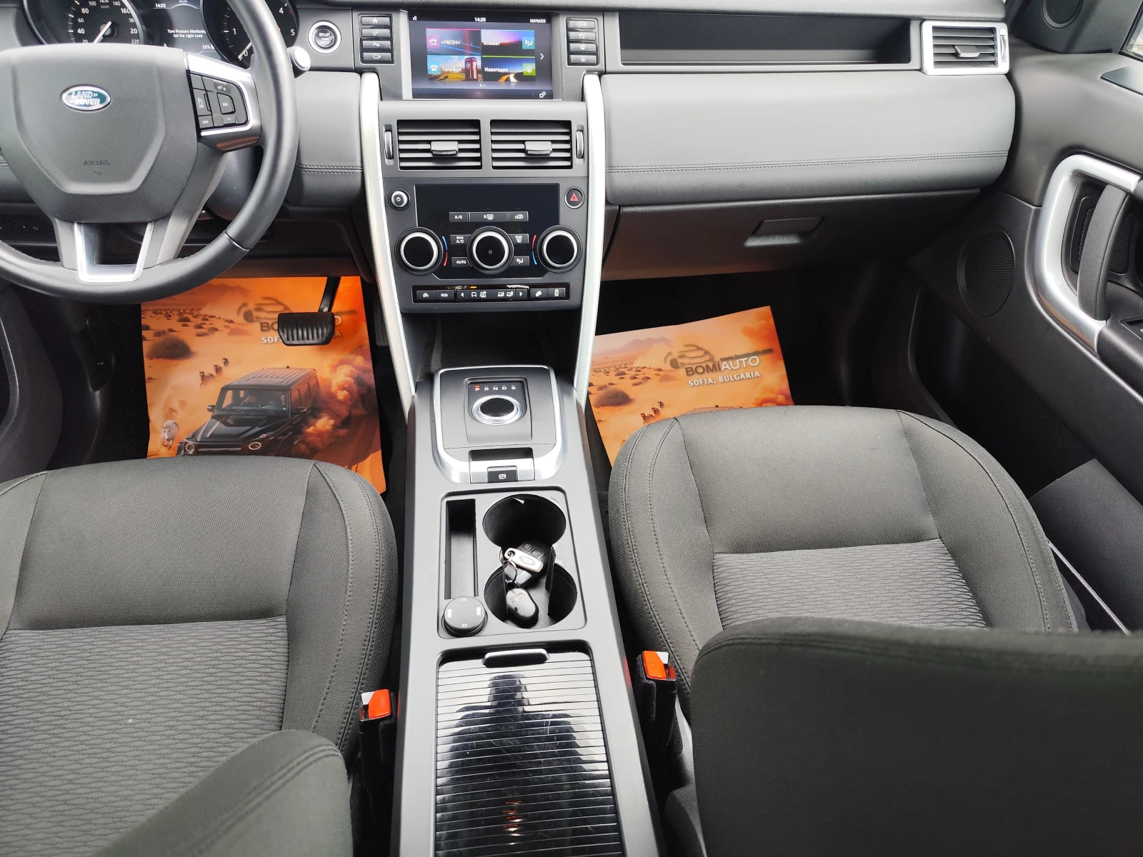 Land Rover Discovery 2.0TDi* SPORT* 4X4* ABTOMATИК* LED* КАМЕРА* NAVI* , снимка 11 - Автомобили и джипове - 54650711