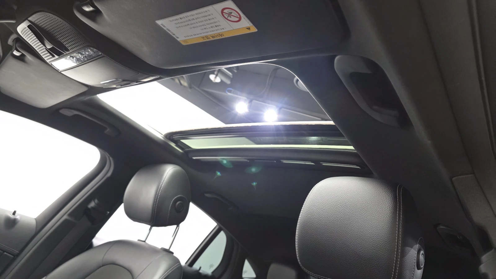 Mercedes-Benz GLC 300 AMG PK* 360* HEAD-UP* BURMASTER* KEYLESS* КРАЙНА Ц, снимка 14 - Автомобили и джипове - 55088617