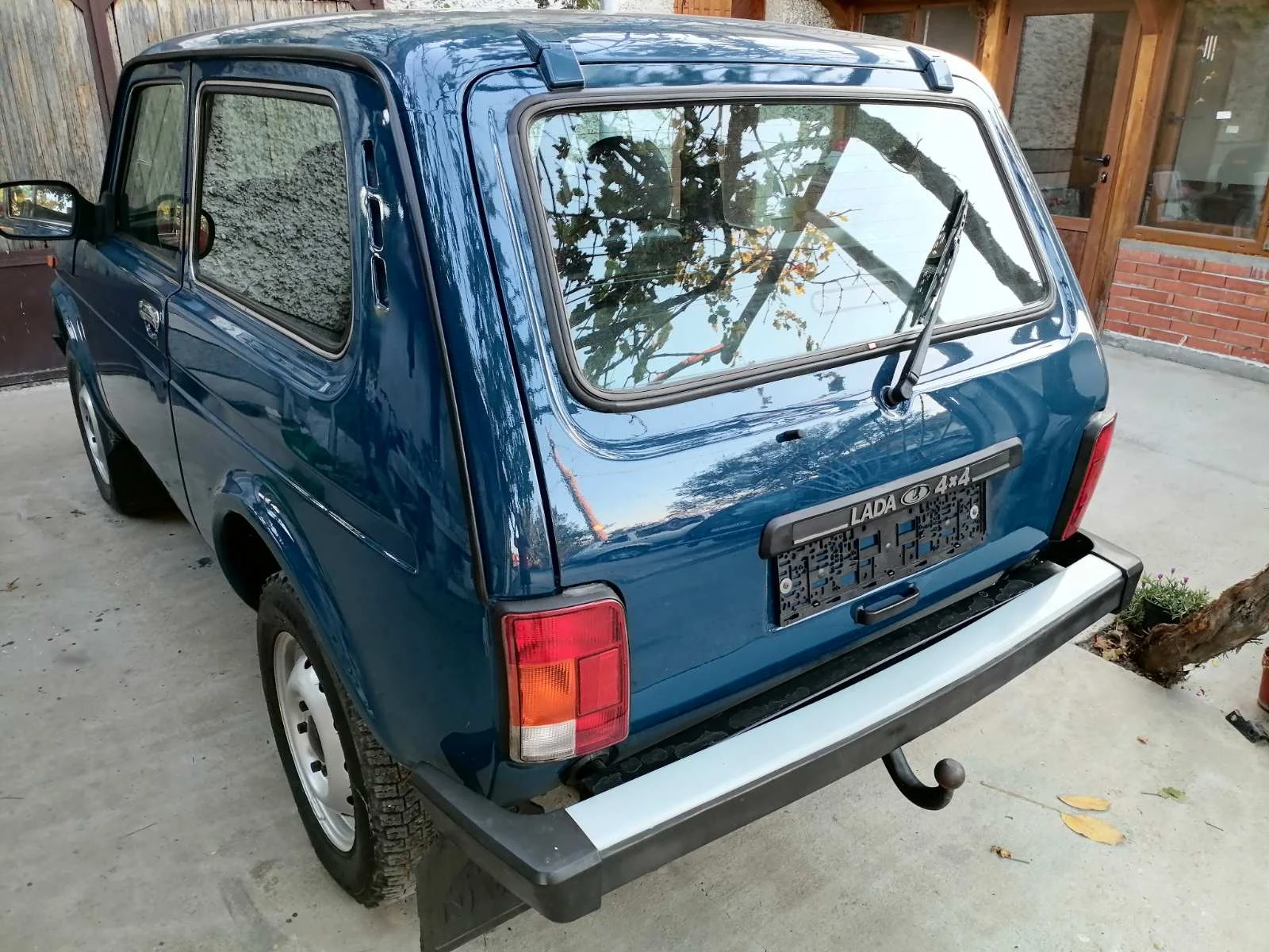 Lada Niva 1.7, снимка 4 - Автомобили и джипове - 55513693