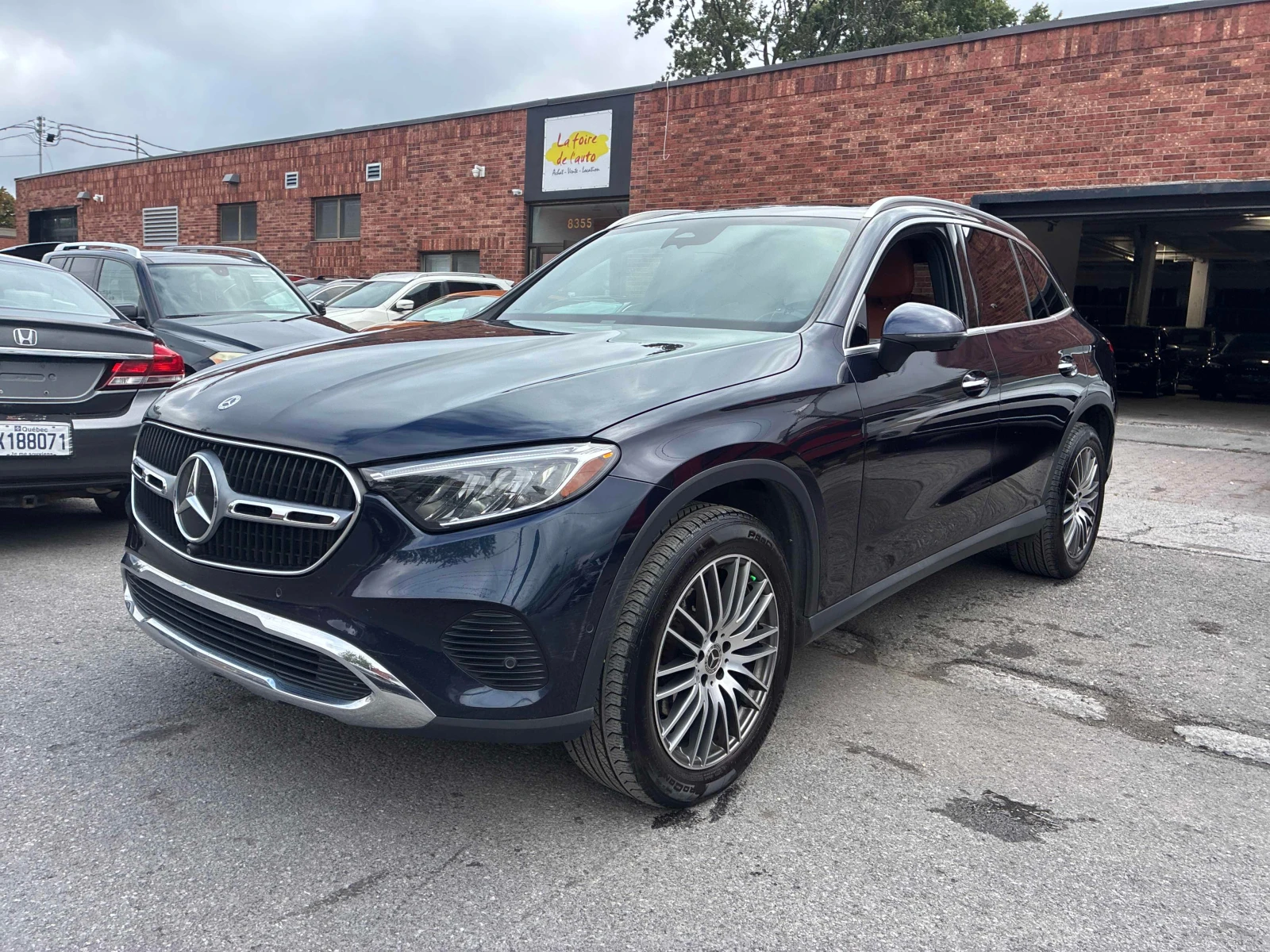 Mercedes-Benz GLC * 300 * CARFAX * БЕЗ ПЪРВОНАЧАЛНА ВНОСКА