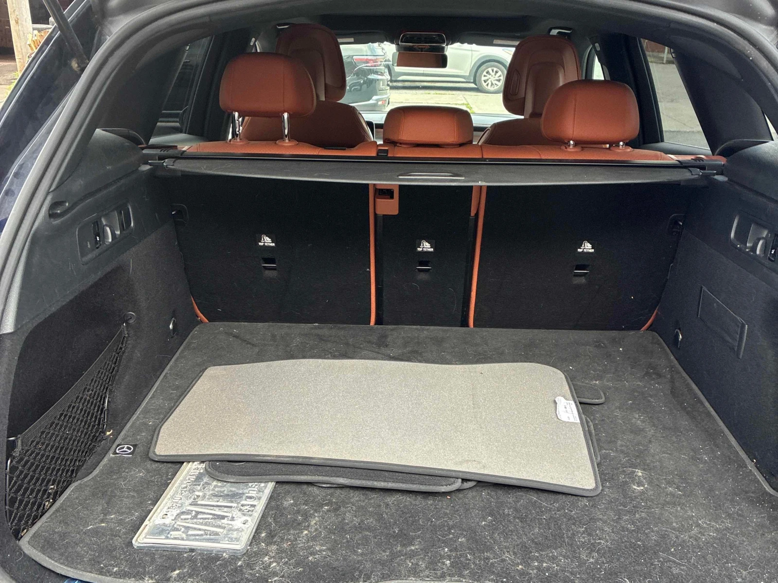 Mercedes-Benz GLC * 300 * CARFAX * БЕЗ ПЪРВОНАЧАЛНА ВНОСКА, снимка 14 - Автомобили и джипове - 55858174
