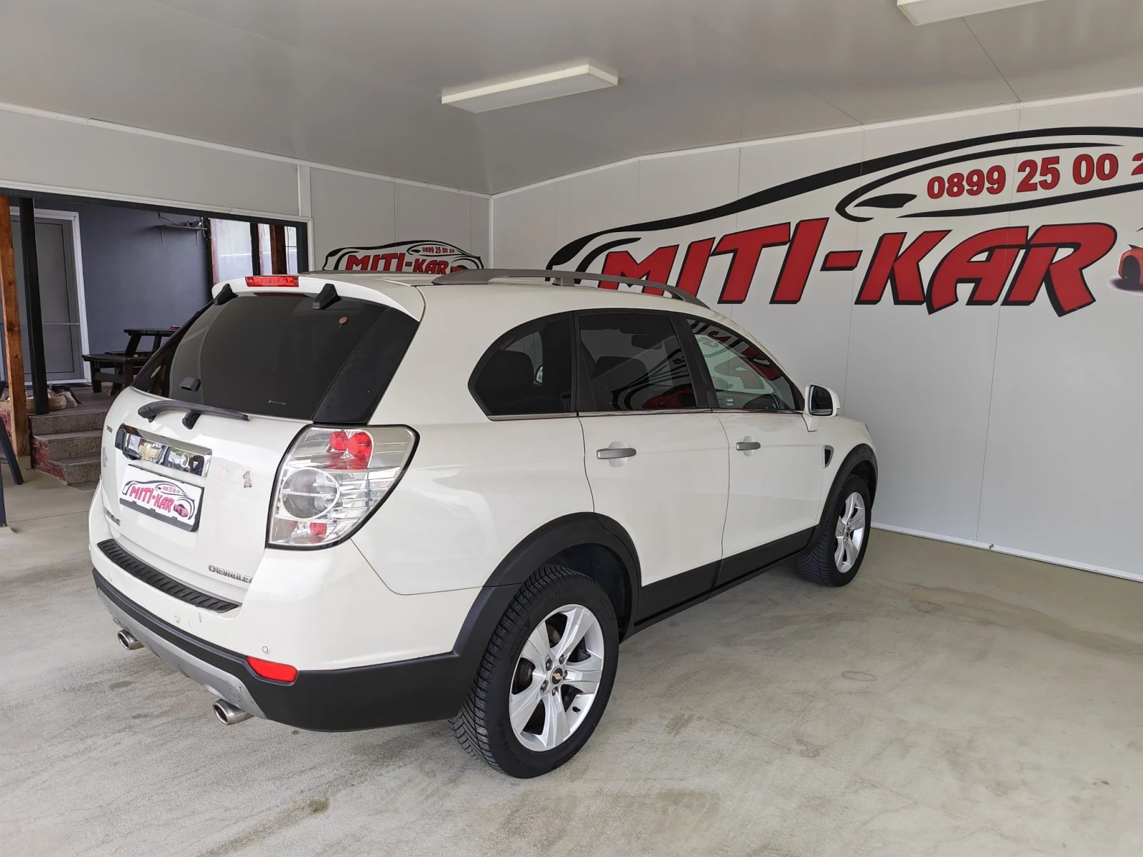 Chevrolet Captiva 2.0 150кс 4х4 7МЕСТА, снимка 6 - Автомобили и джипове - 56045155