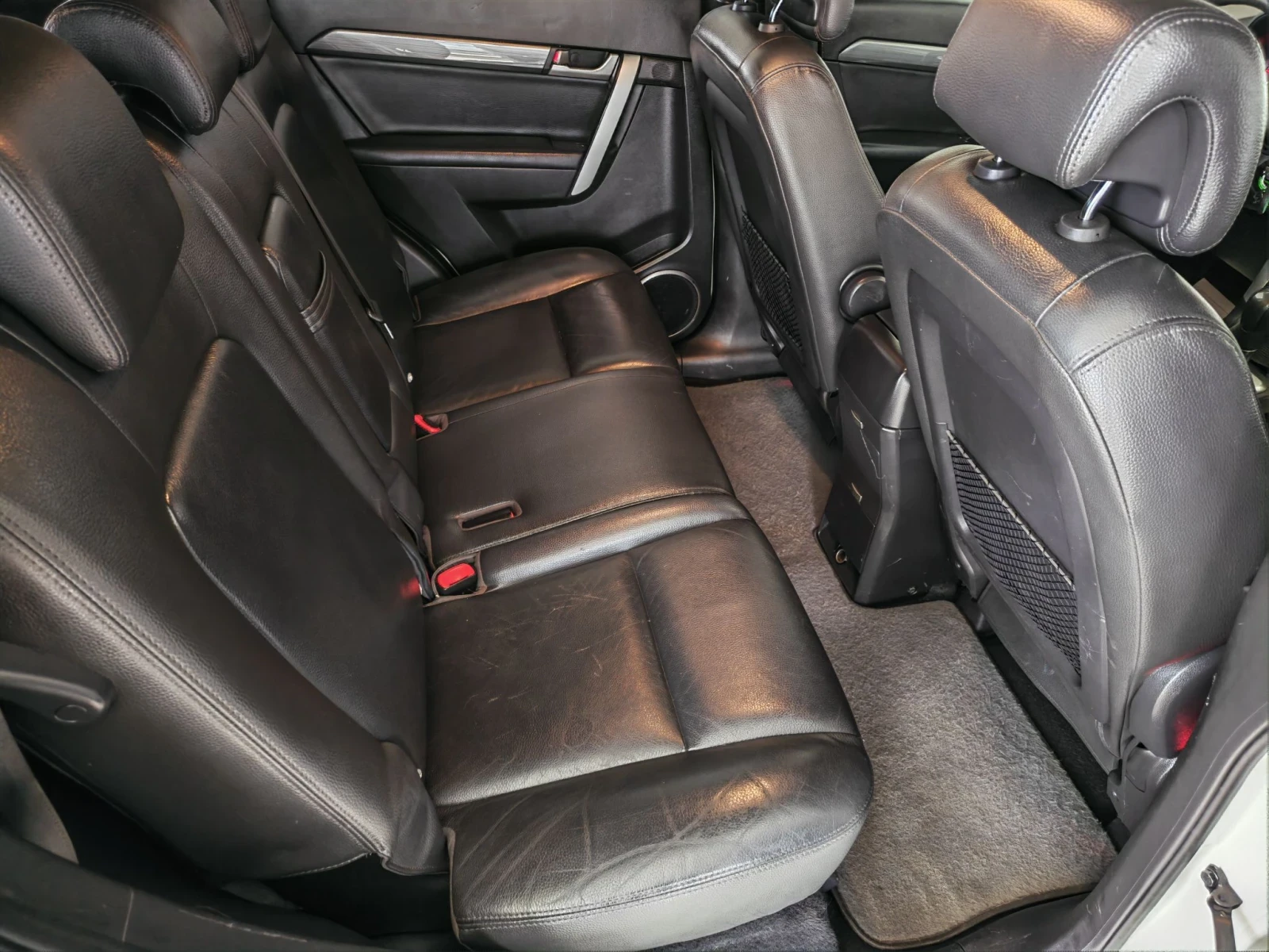 Chevrolet Captiva 2.0 150кс 4х4 7МЕСТА, снимка 8 - Автомобили и джипове - 56045155