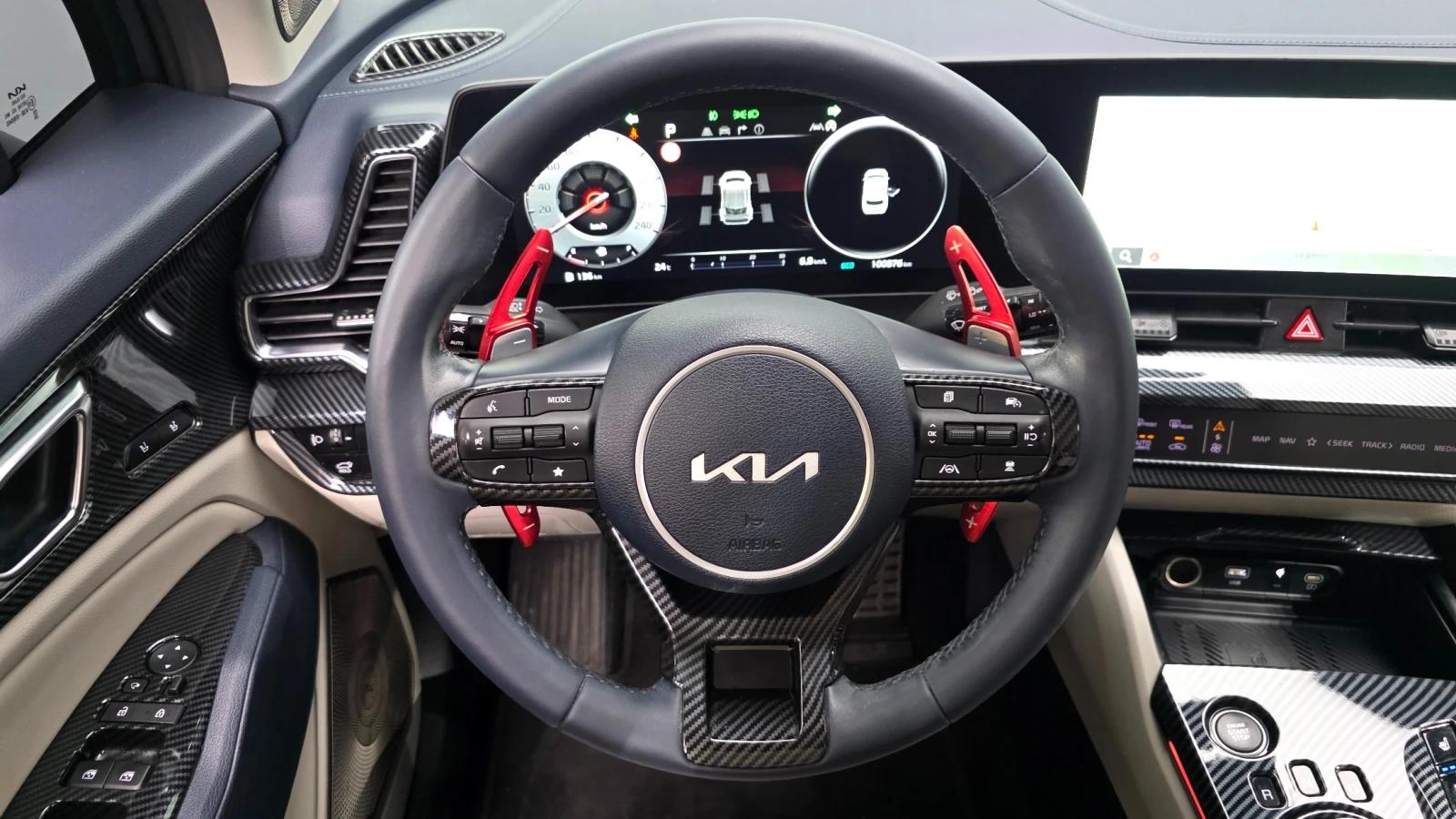 Kia Sportage 1.6 Turbo 4WD Signature Gravity, снимка 13 - Автомобили и джипове - 56103183