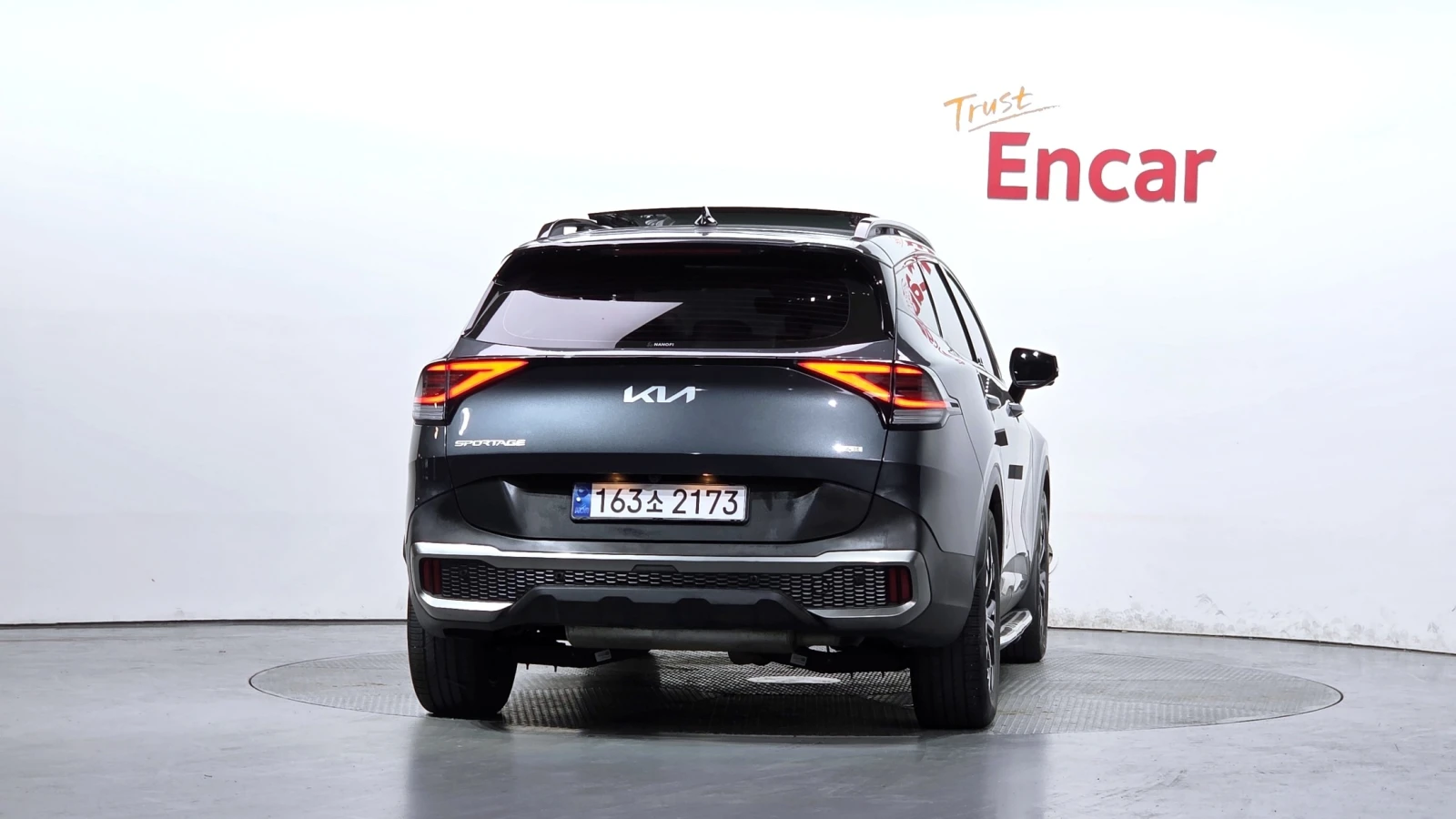 Kia Sportage 1.6 Turbo 4WD Signature Gravity, снимка 4 - Автомобили и джипове - 56103183