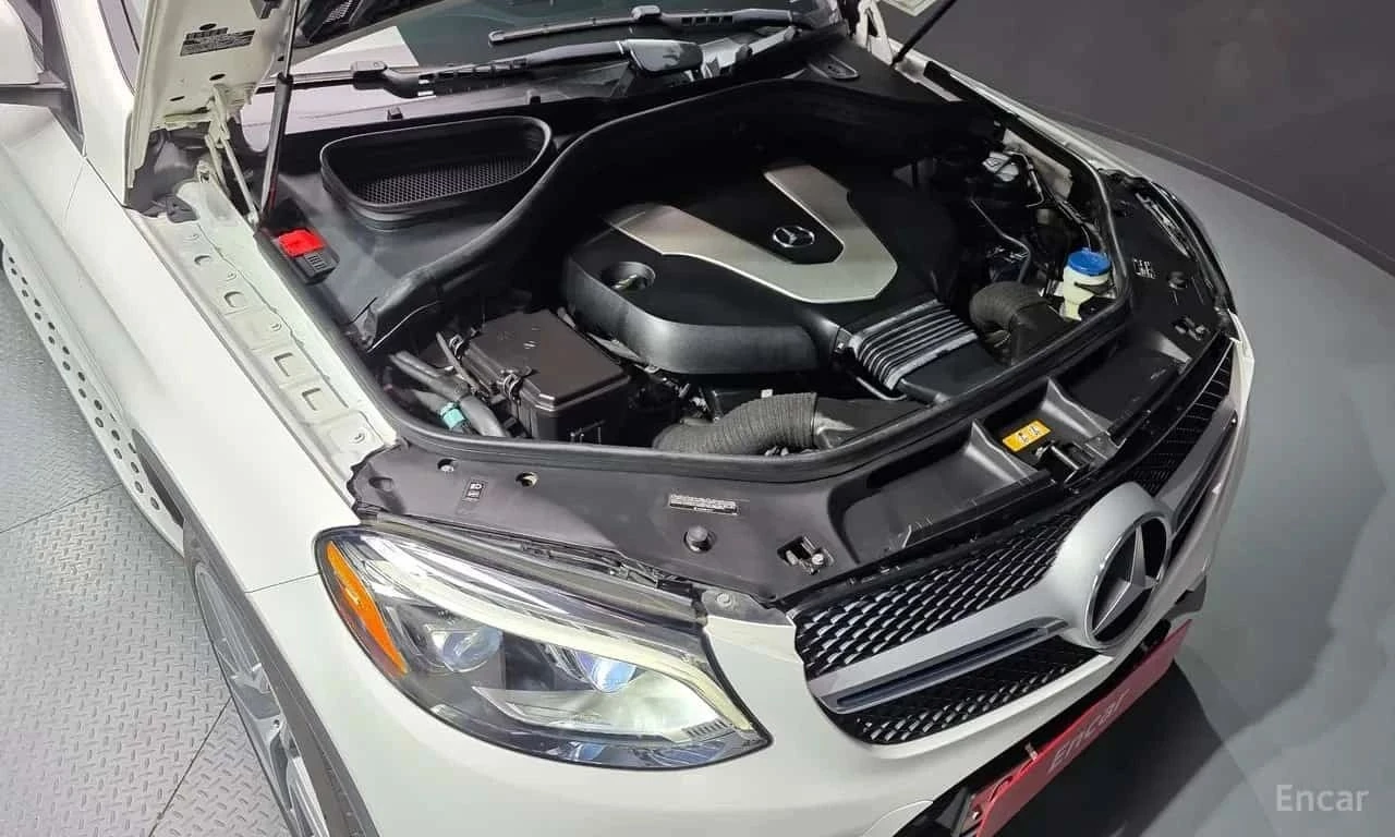 Mercedes-Benz GLE, снимка 6 - Автомобили и джипове - 56688752