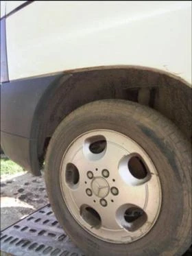 Mercedes-Benz Vito 2.2 CDI НА ЧАСТИ, снимка 4