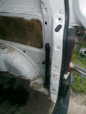 Mercedes-Benz Vito 2.2 CDI НА ЧАСТИ, снимка 5