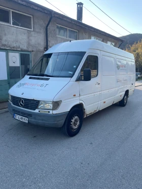  Mercedes-Benz Sprint...