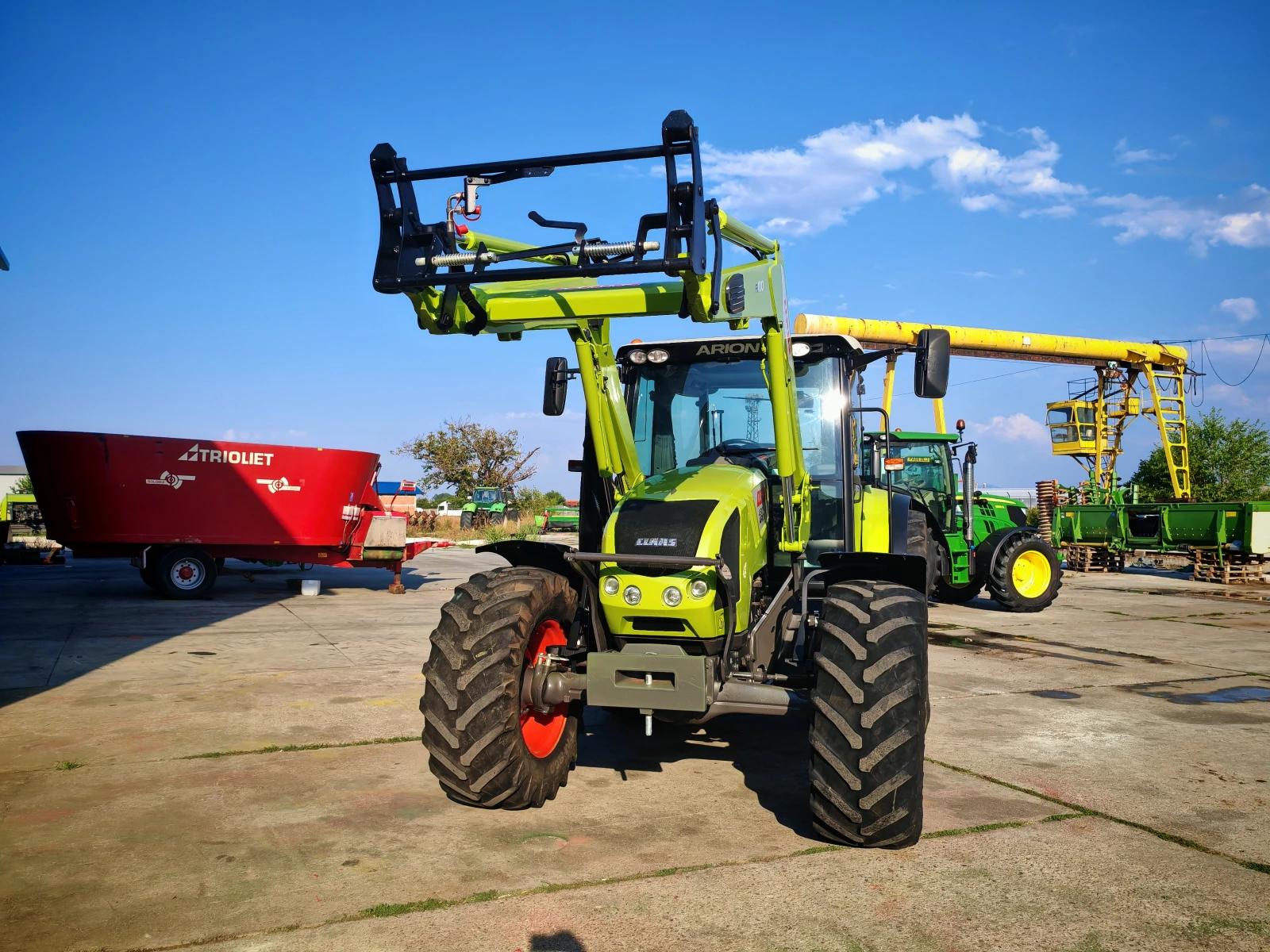 Трактор Claas Arion 430 лизинг с първоначална вноска 20 % - изображение 3