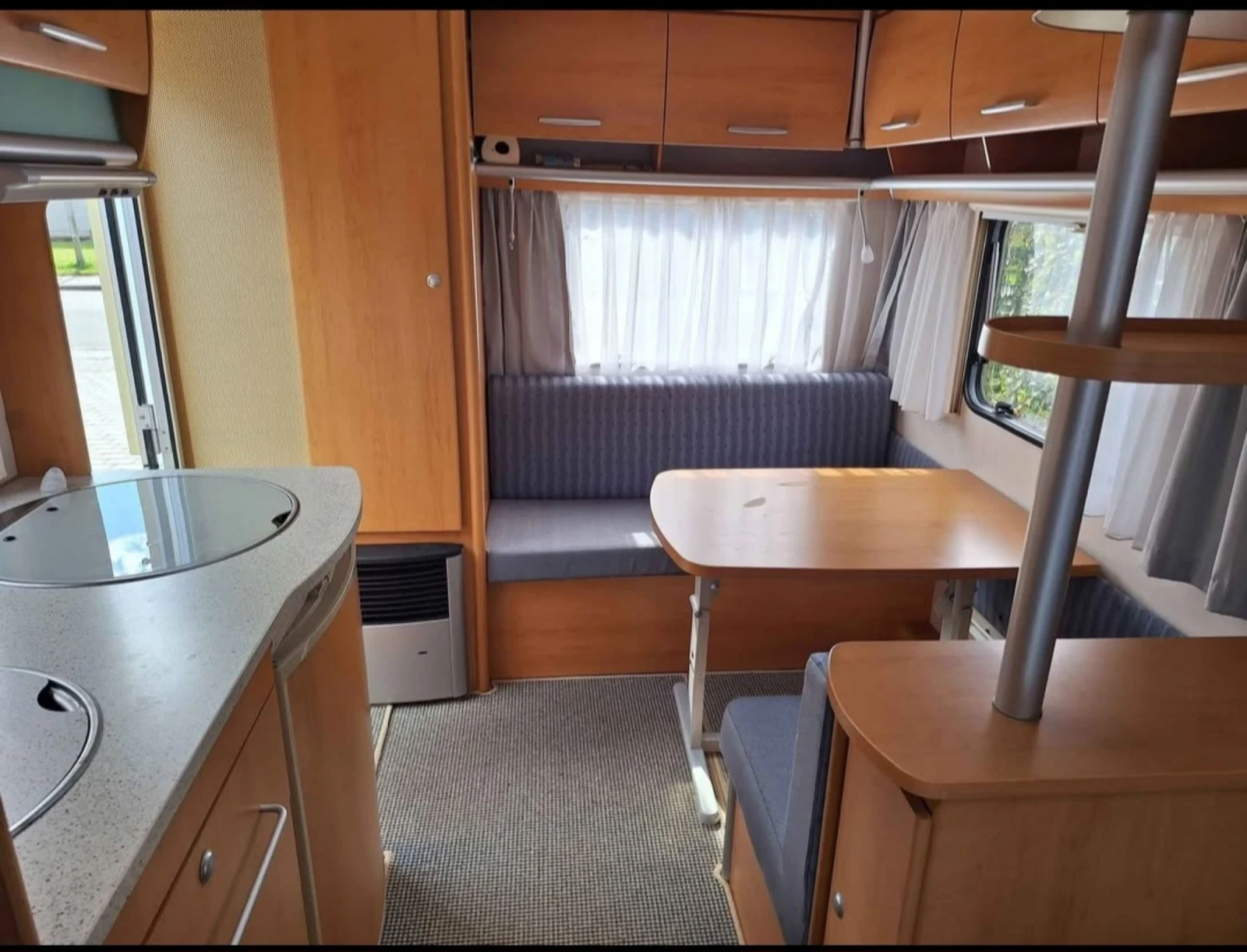 Каравана HYMER / ERIBA 435, снимка 7 - Каравани и кемпери - 55667031